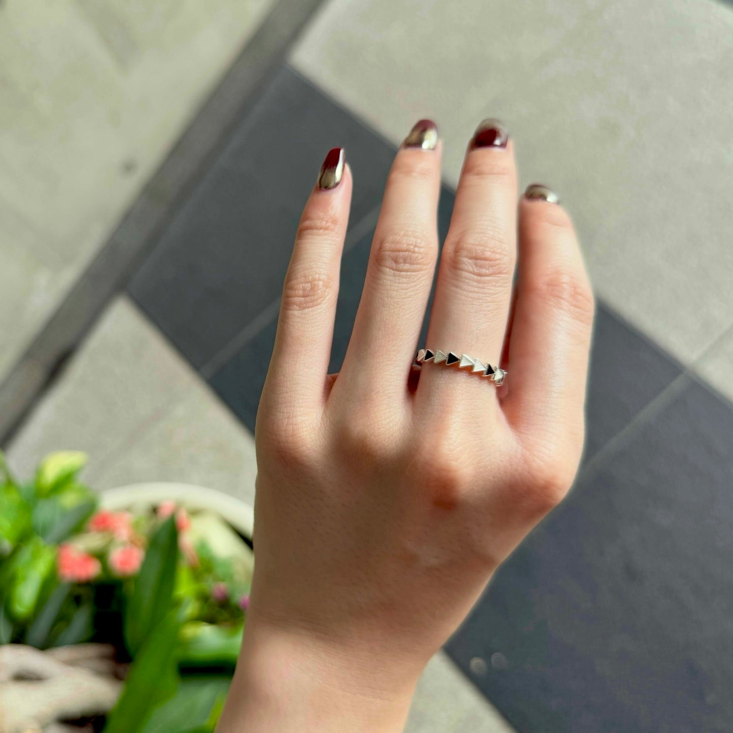 【オンライン先行】Triangle enamel ring 1