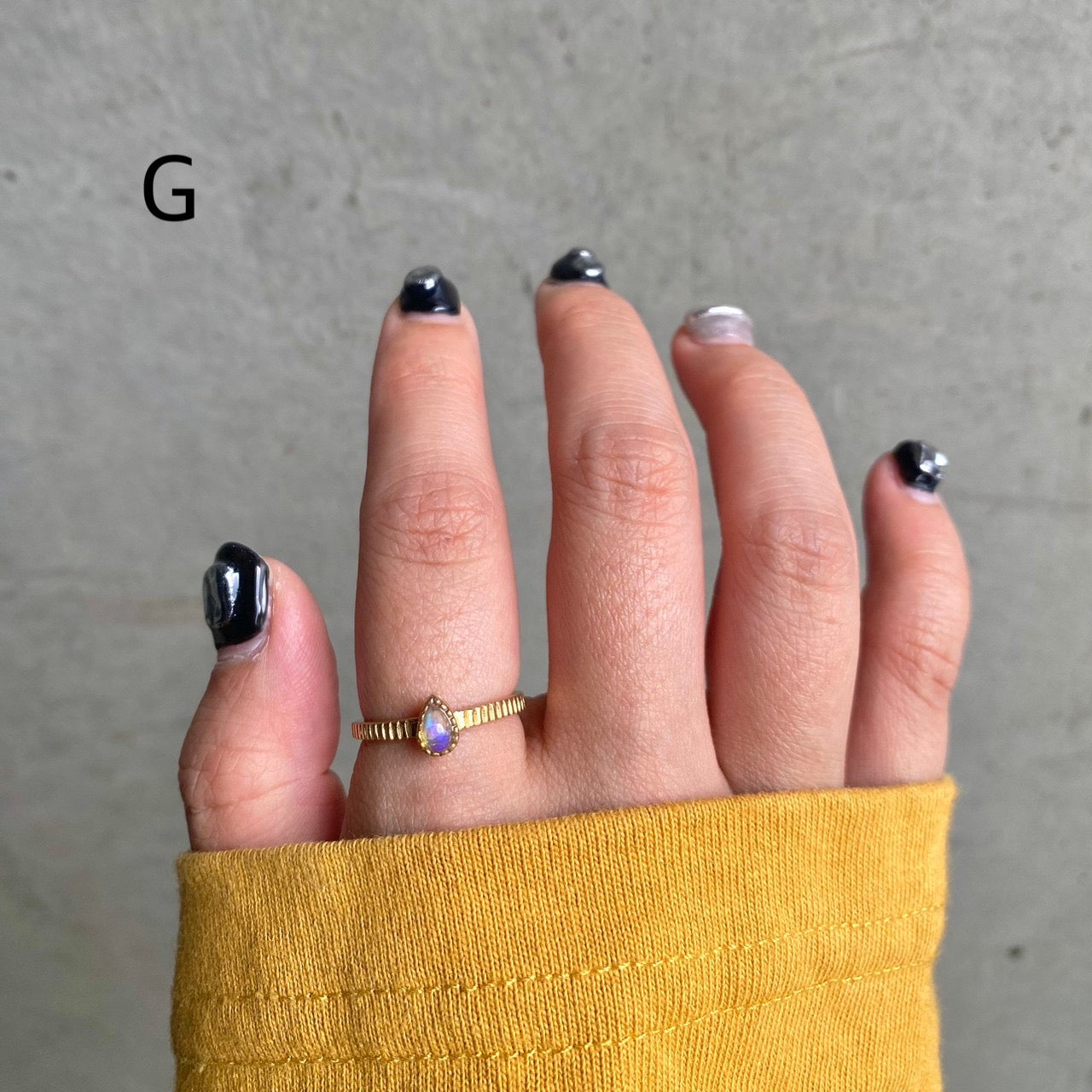 Brass petit ring〈white〉