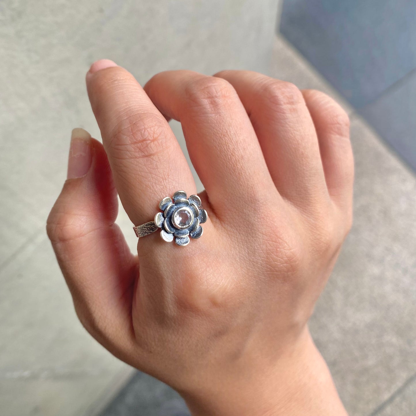 Flower design ring 3