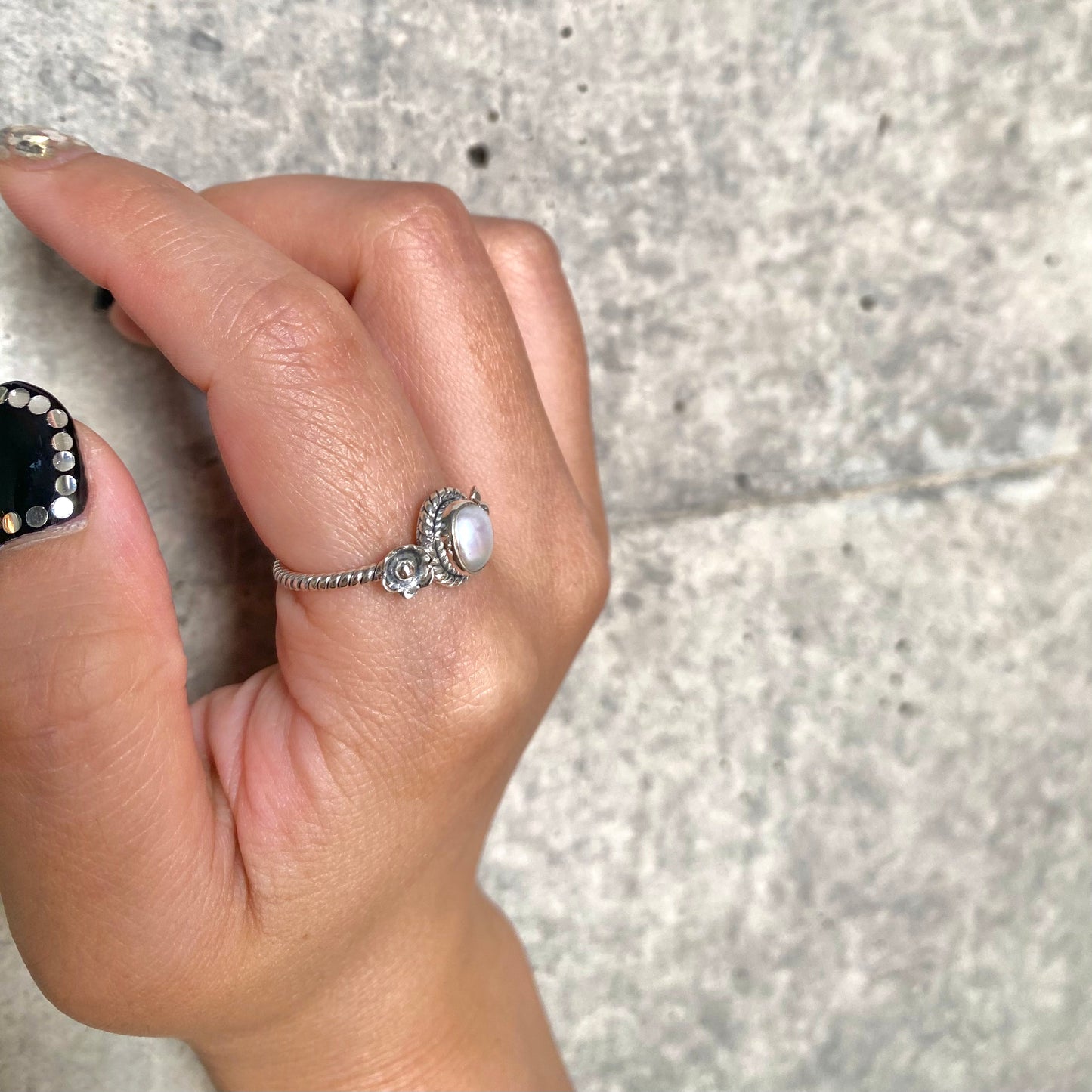 Flower design ring 9