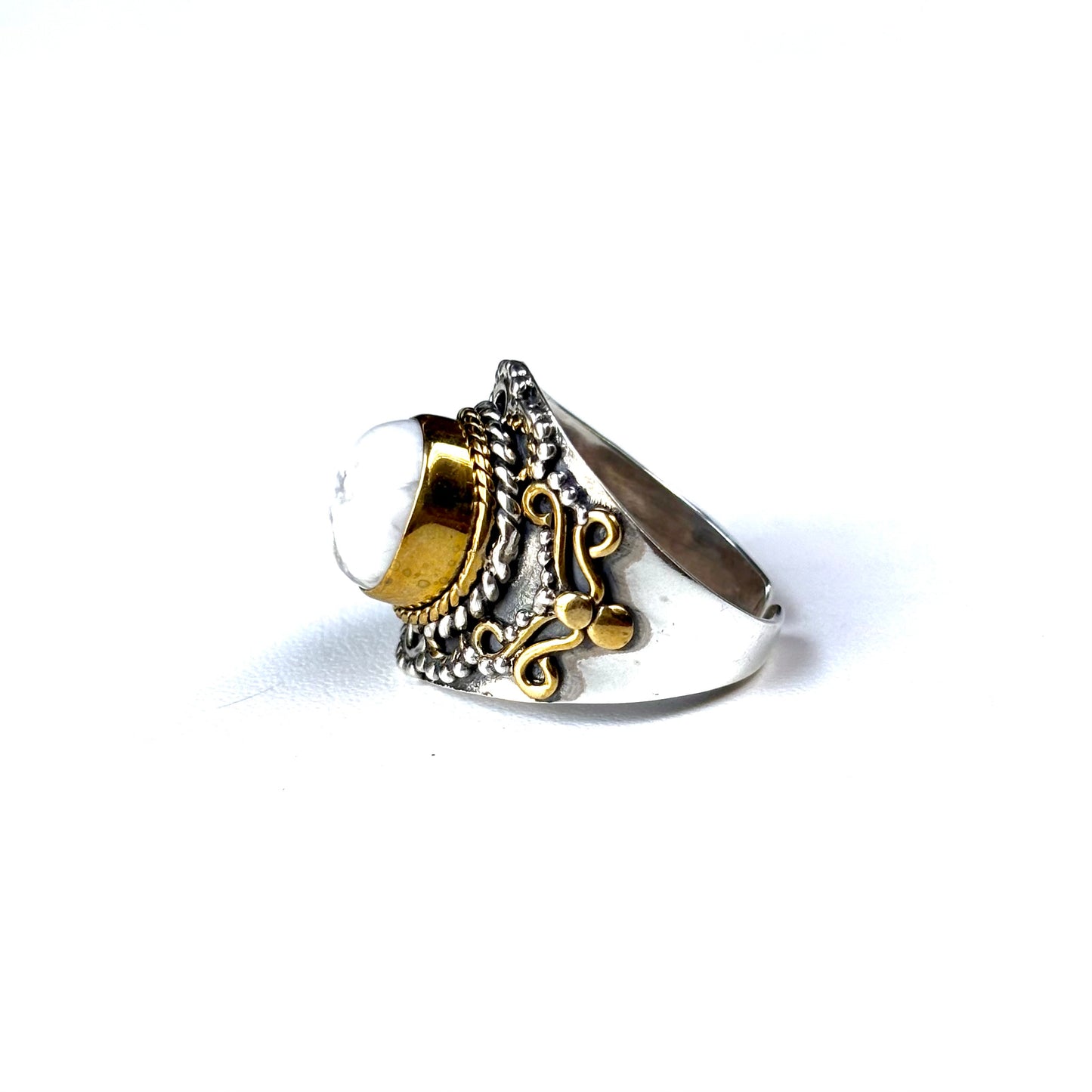 Connect ring〈 Black & White 〉