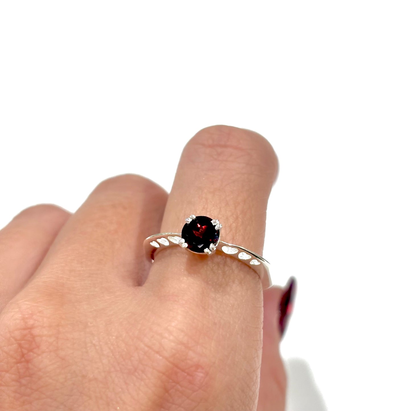 Heart design ring 〈Garnet〉