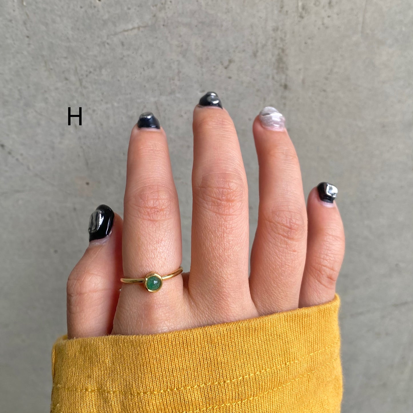 Brass petit ring〈green〉