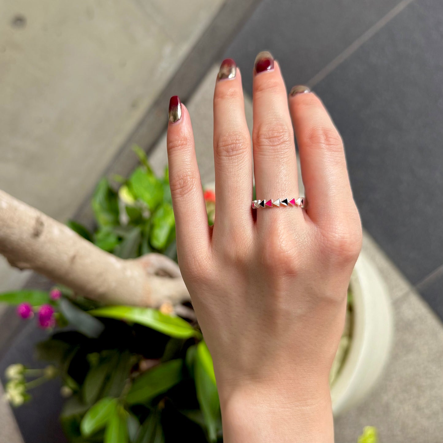 【オンライン先行】Triangle enamel ring 3