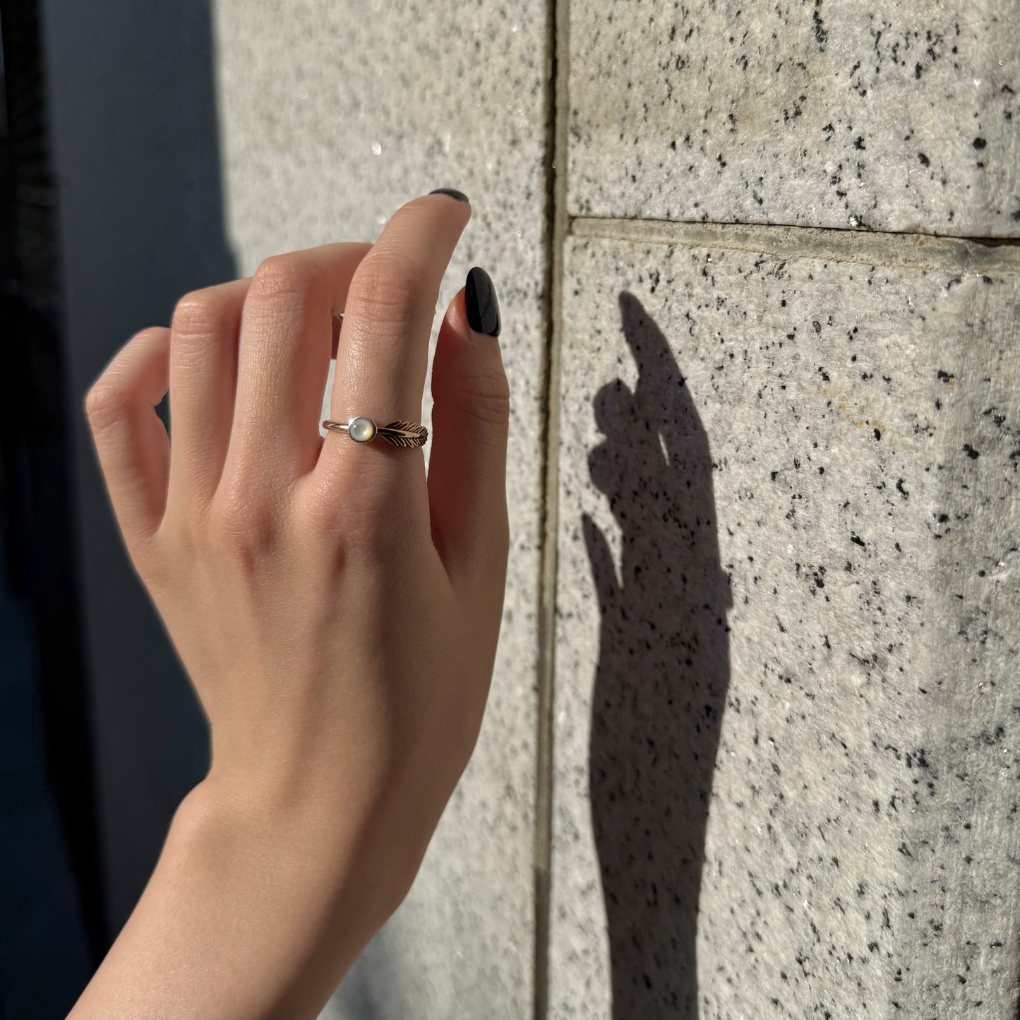 Feather design ring 1