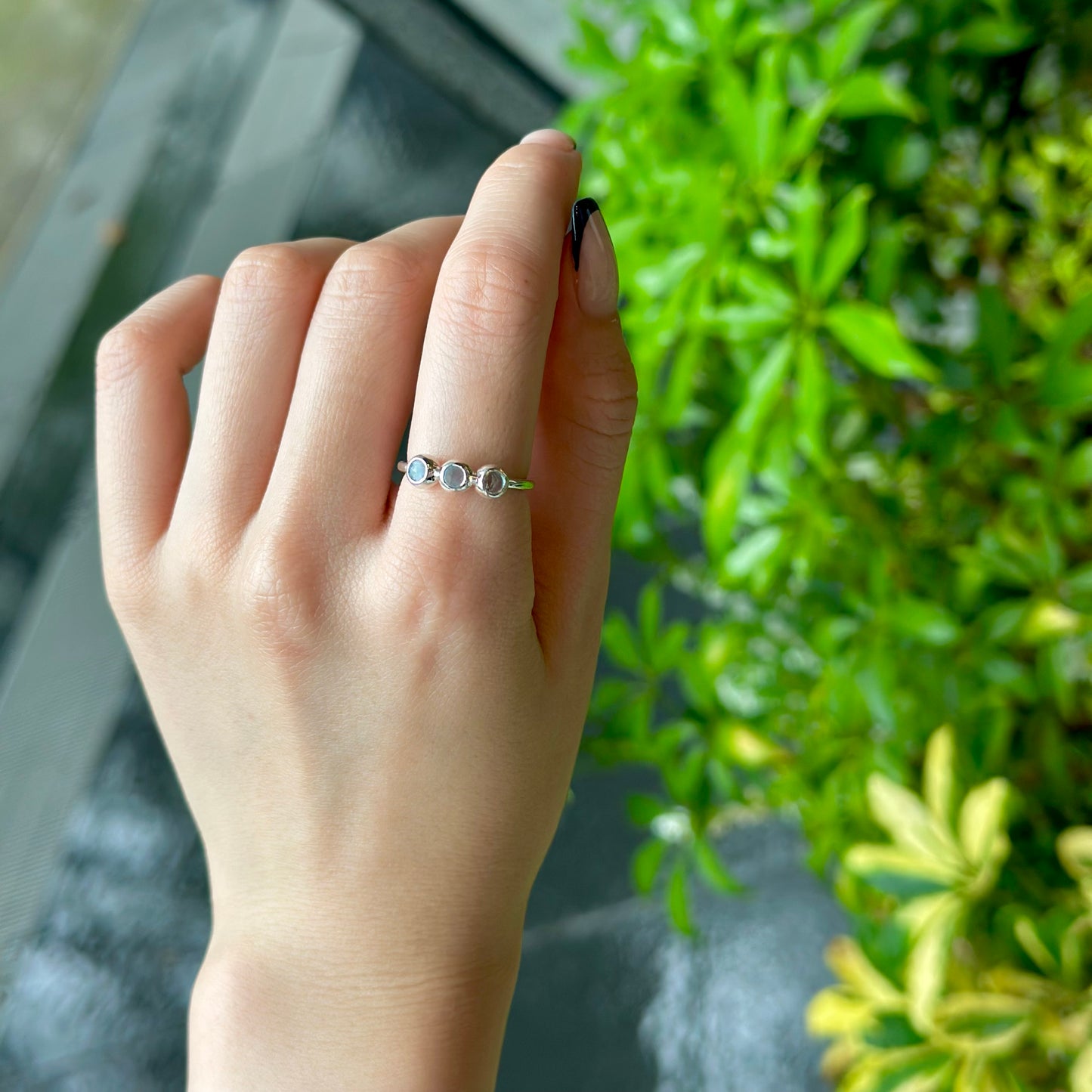3stone ring 2