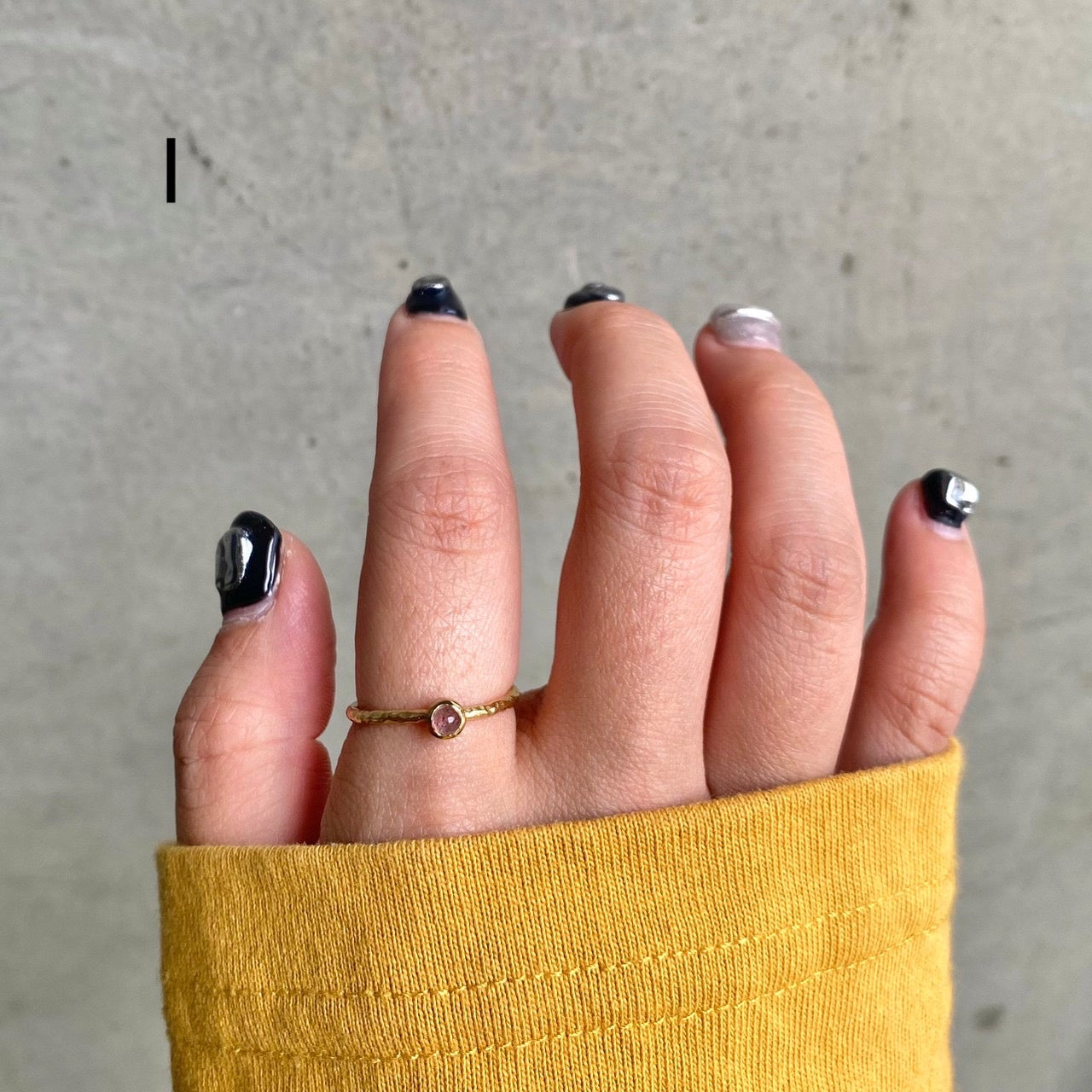 Brass petit ring〈pink/red〉