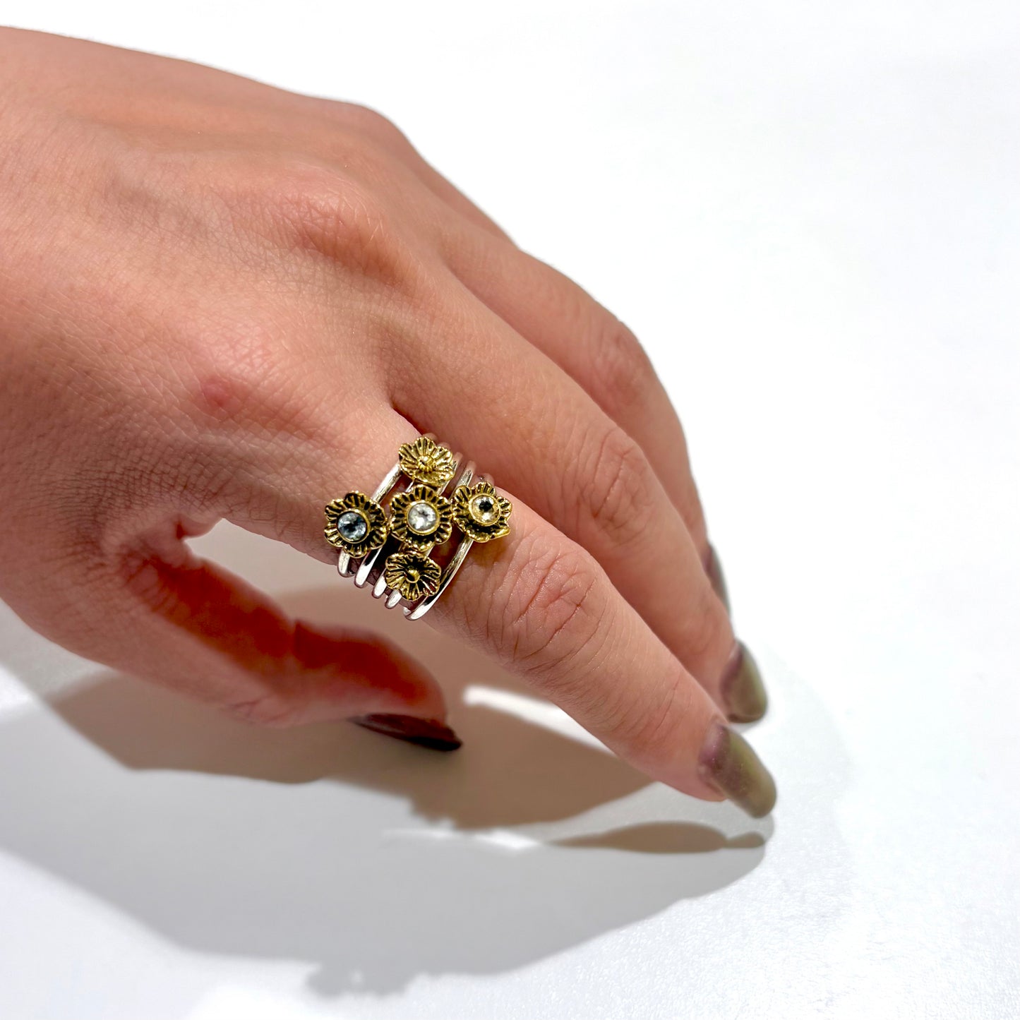 Flower stacking ring