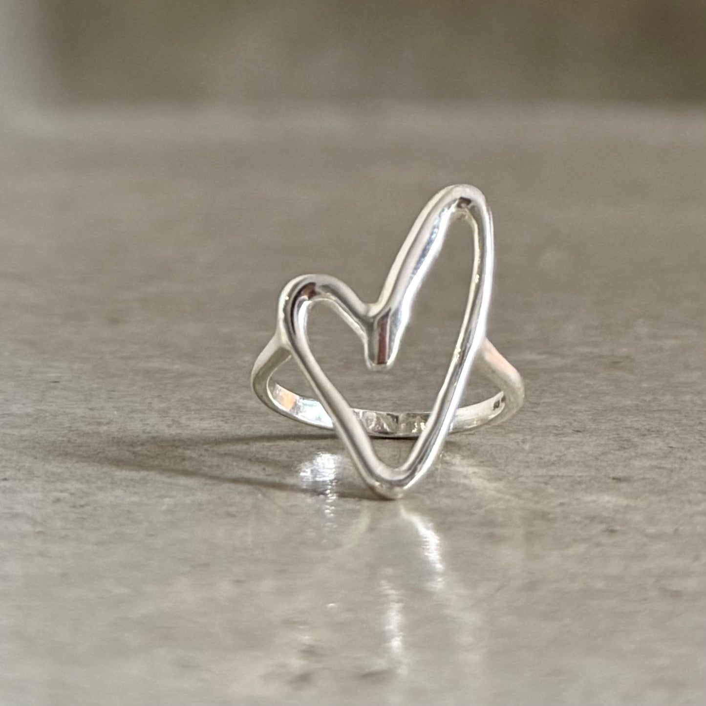 Heart plain ring 29