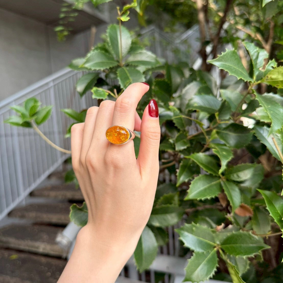 Amber design ring 3