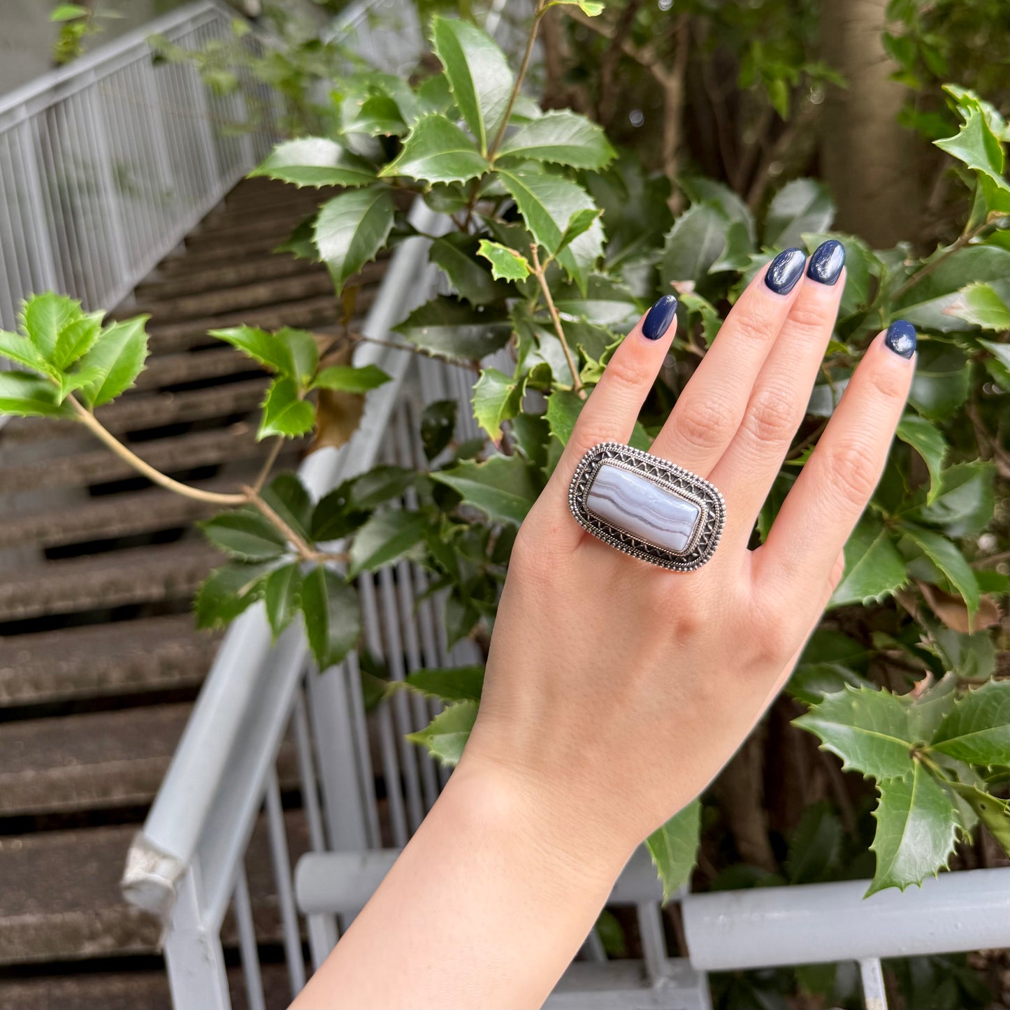 Big stone ring 1