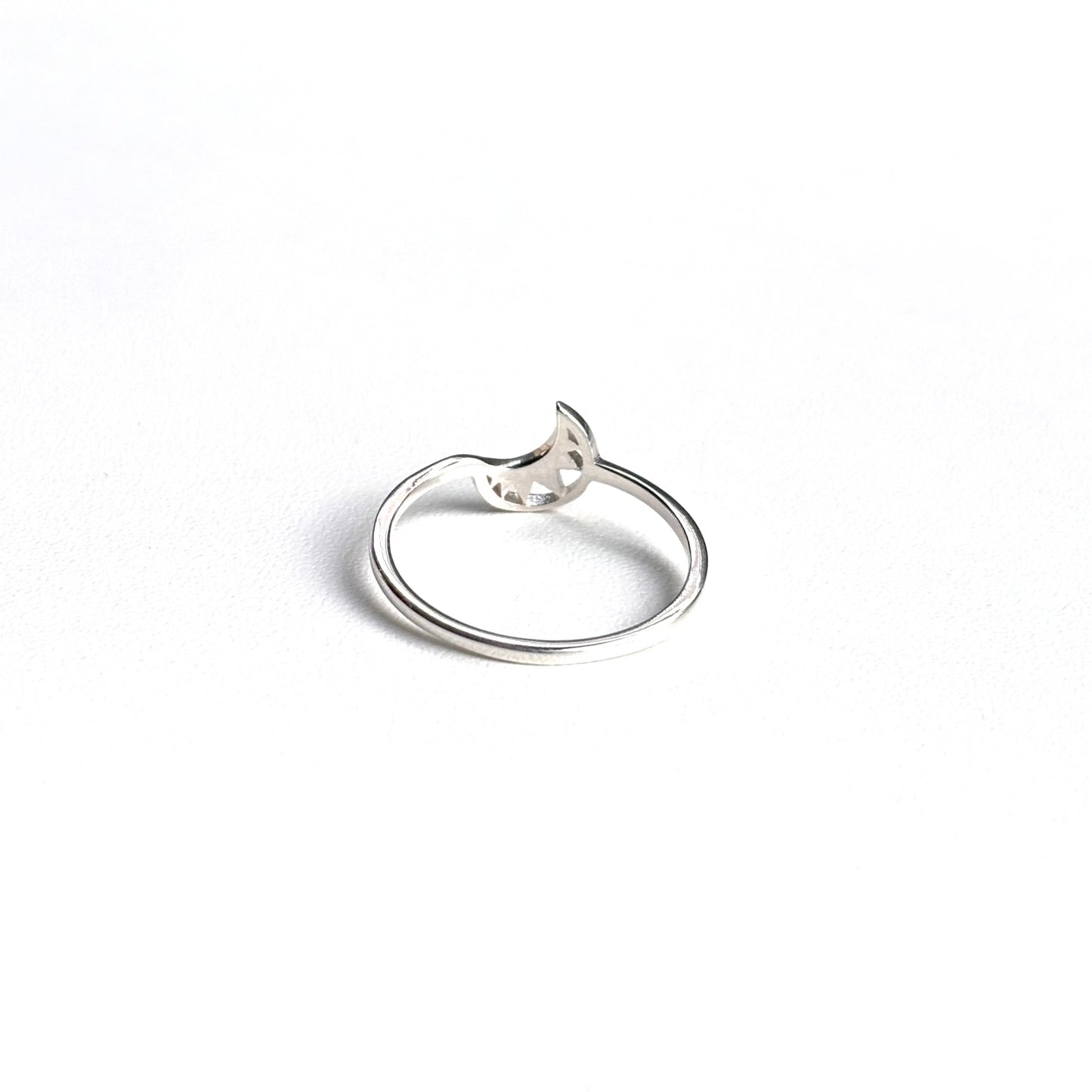 Moon plain ring 7