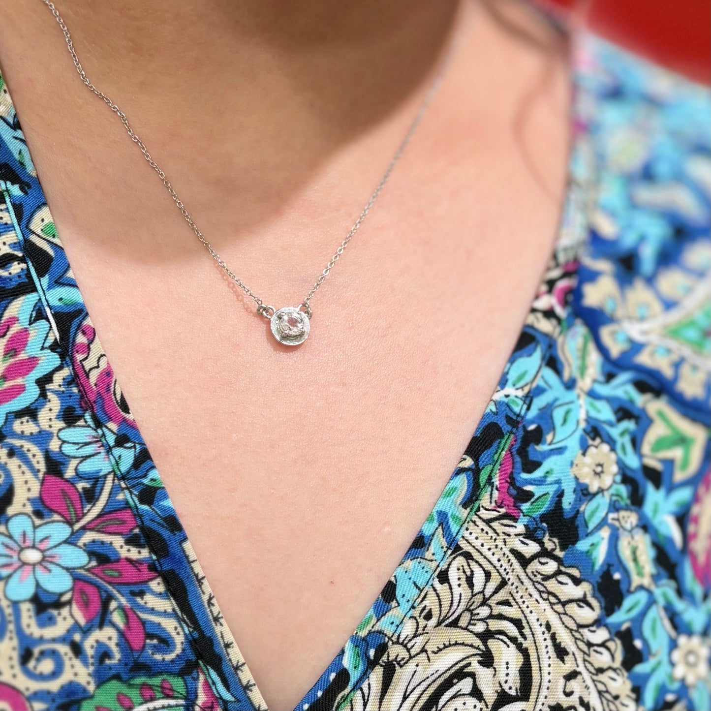 Enamel × stone necklace