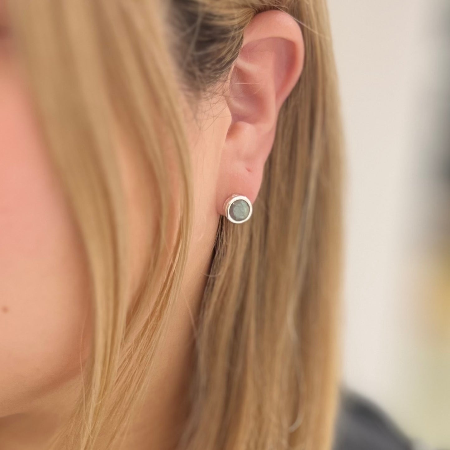 1stone pierce 8