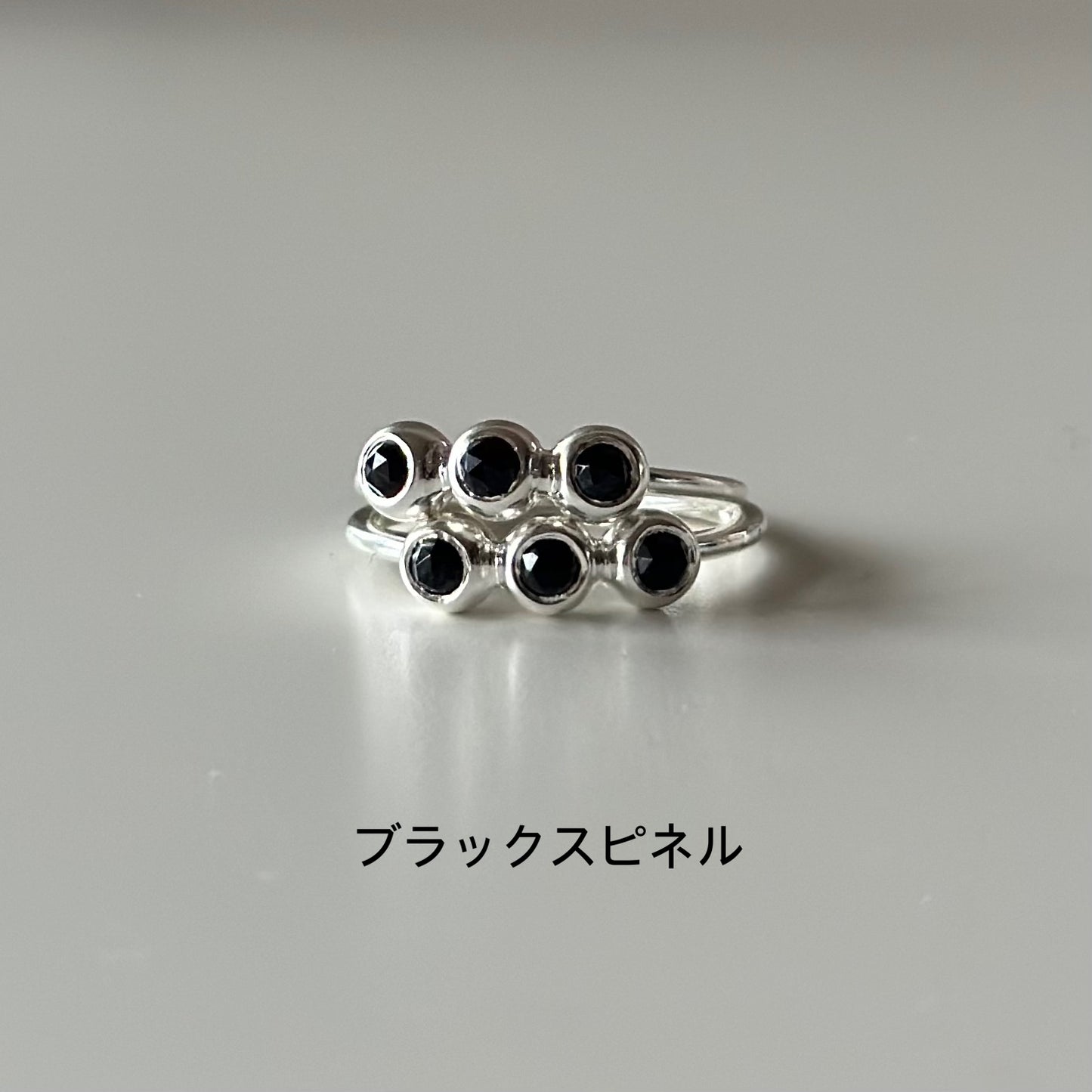 3stone ring 2