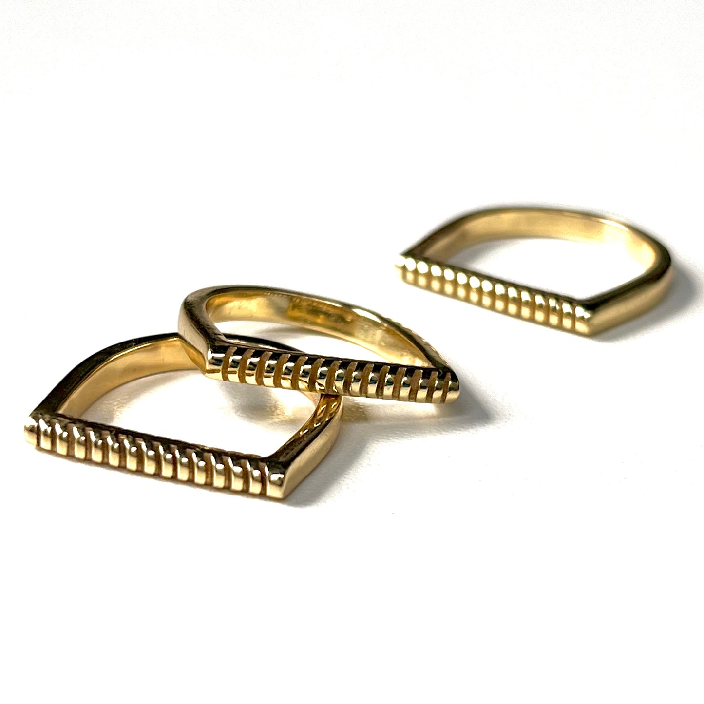 Brass plain ring 73