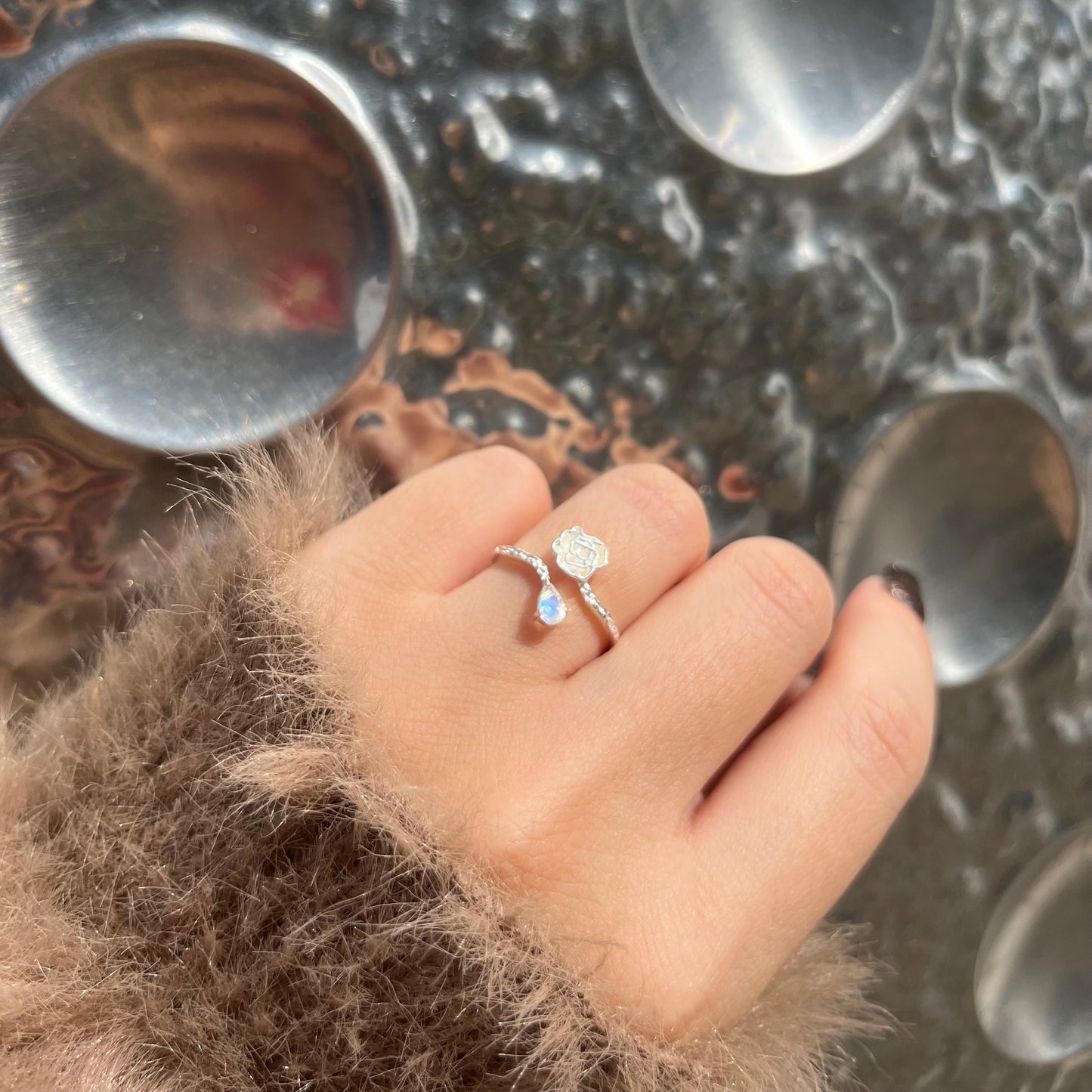 Rose design ring