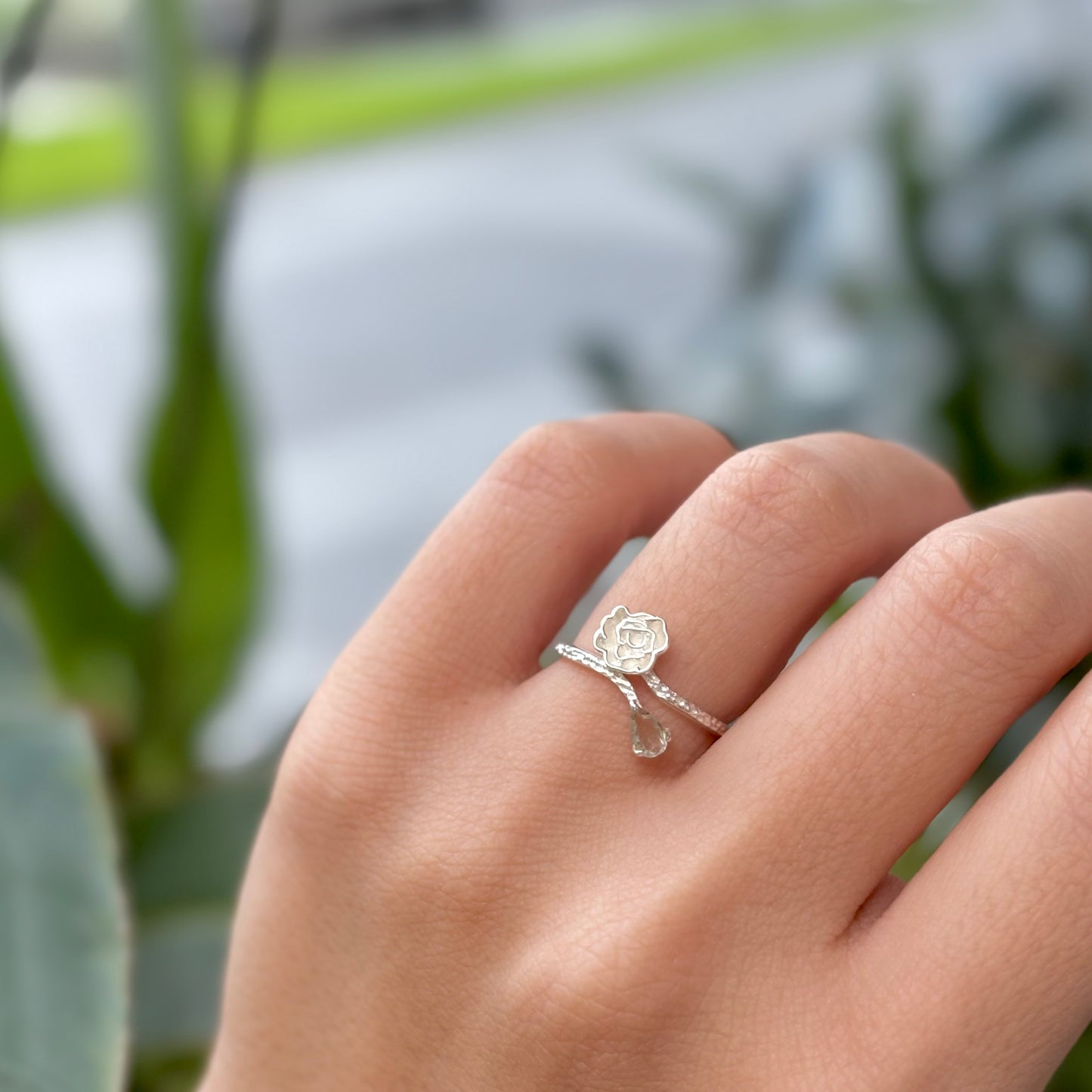 Flower design ring 19