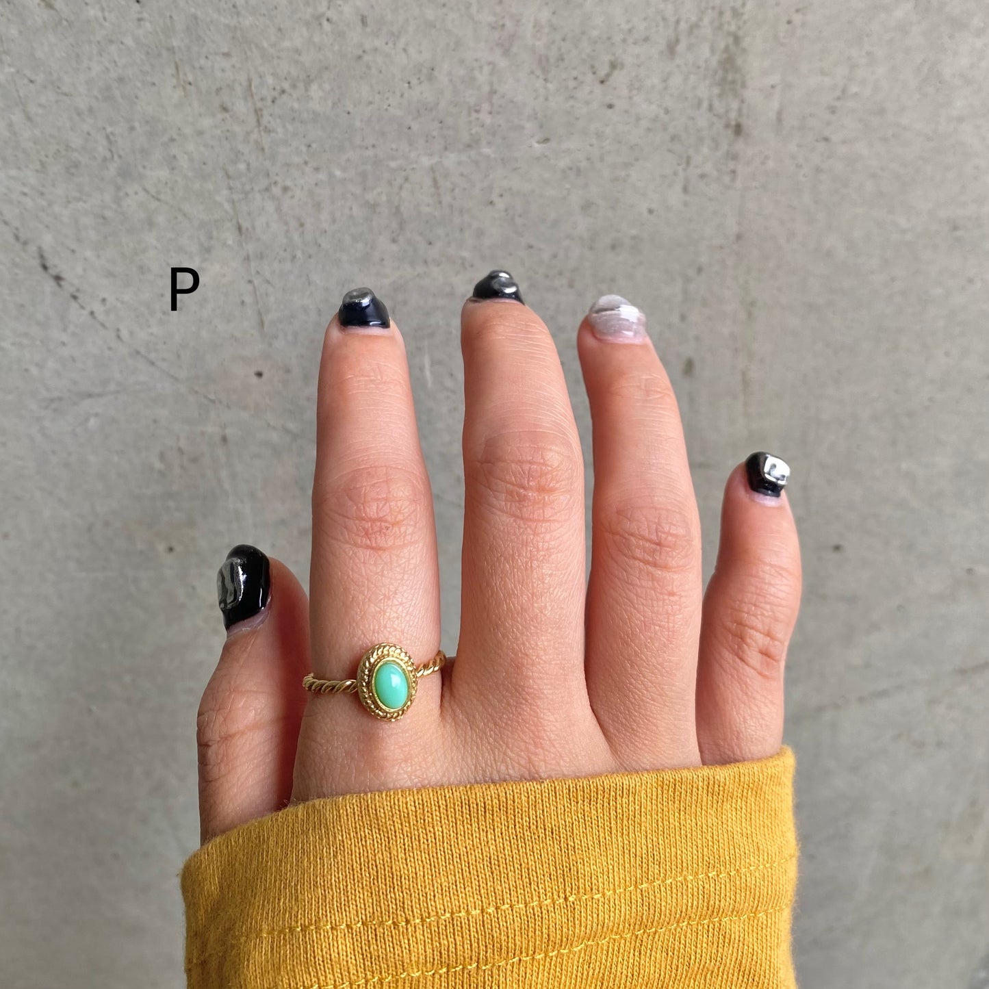 Brass petit ring〈green〉
