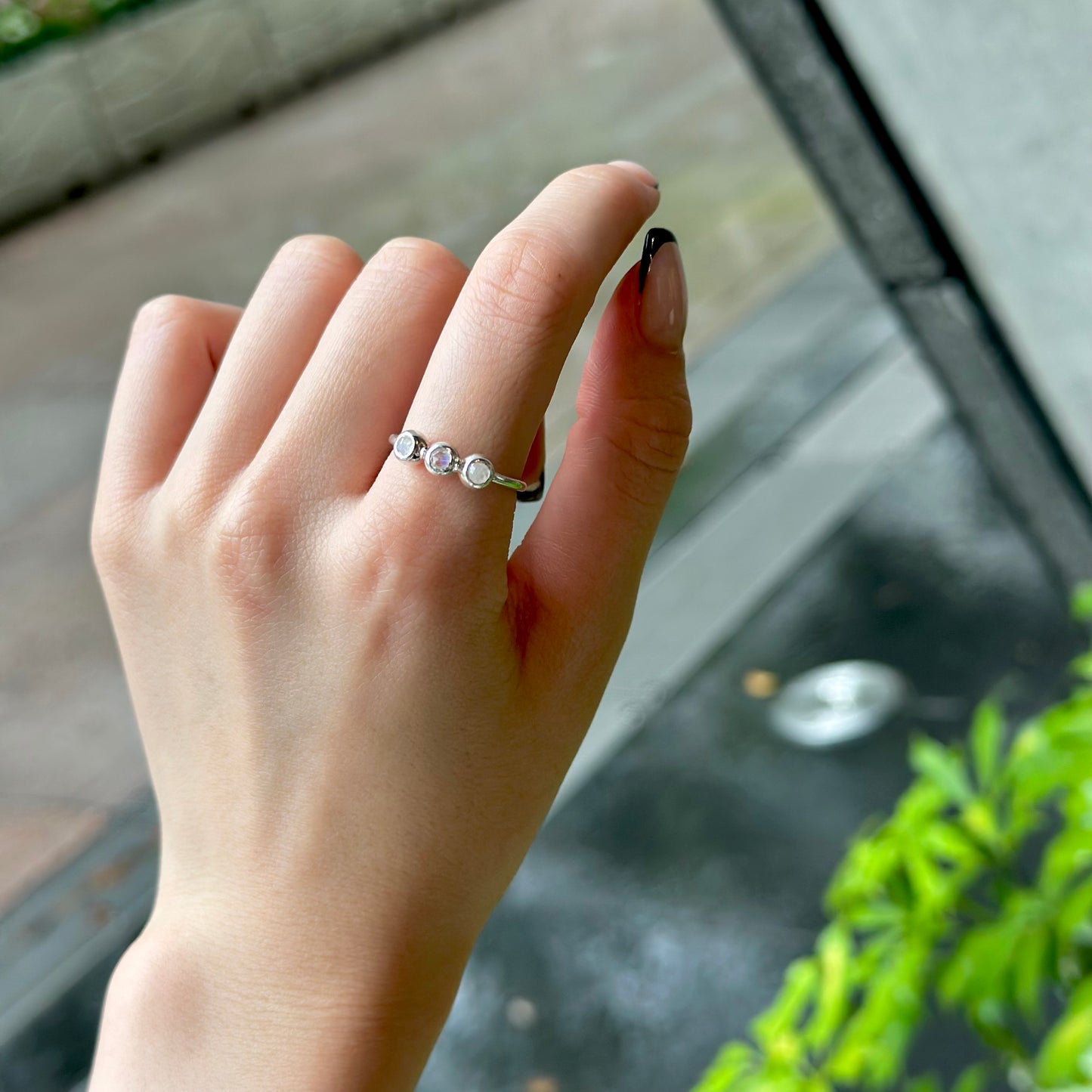 3stone ring 2