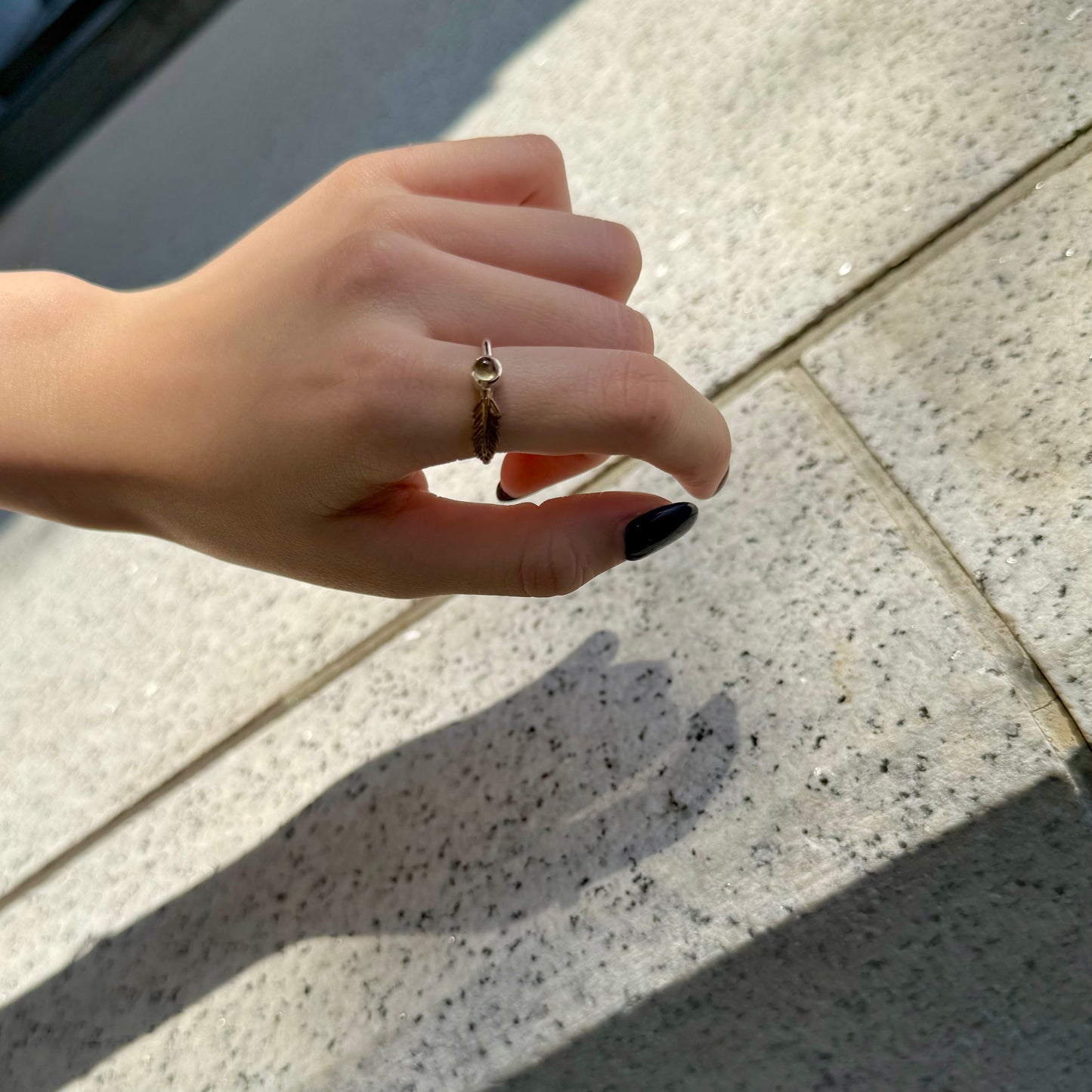 Feather design ring 1