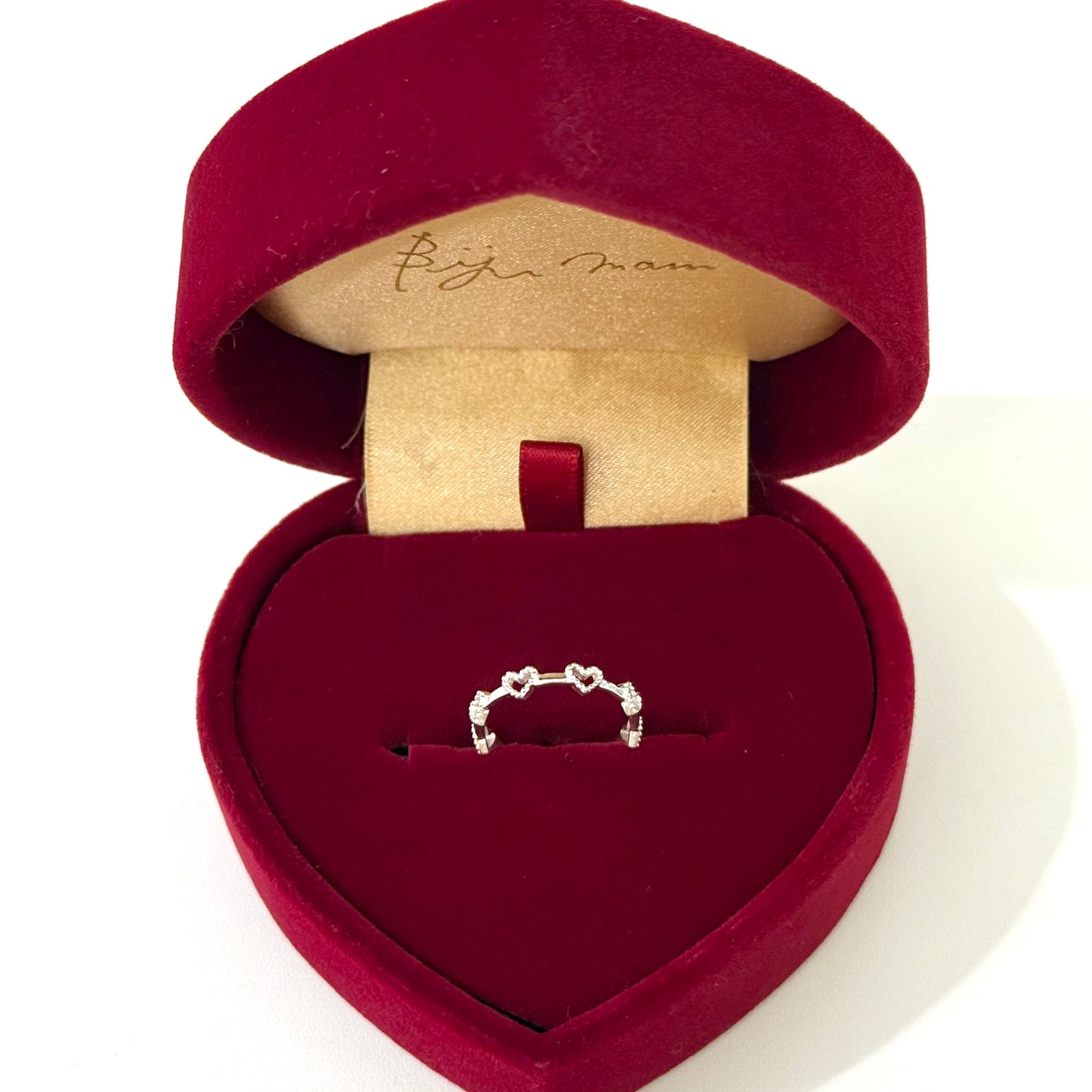 Heart plain ring 70