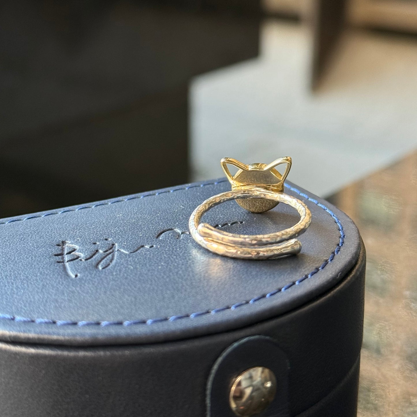 Cat design ring 1