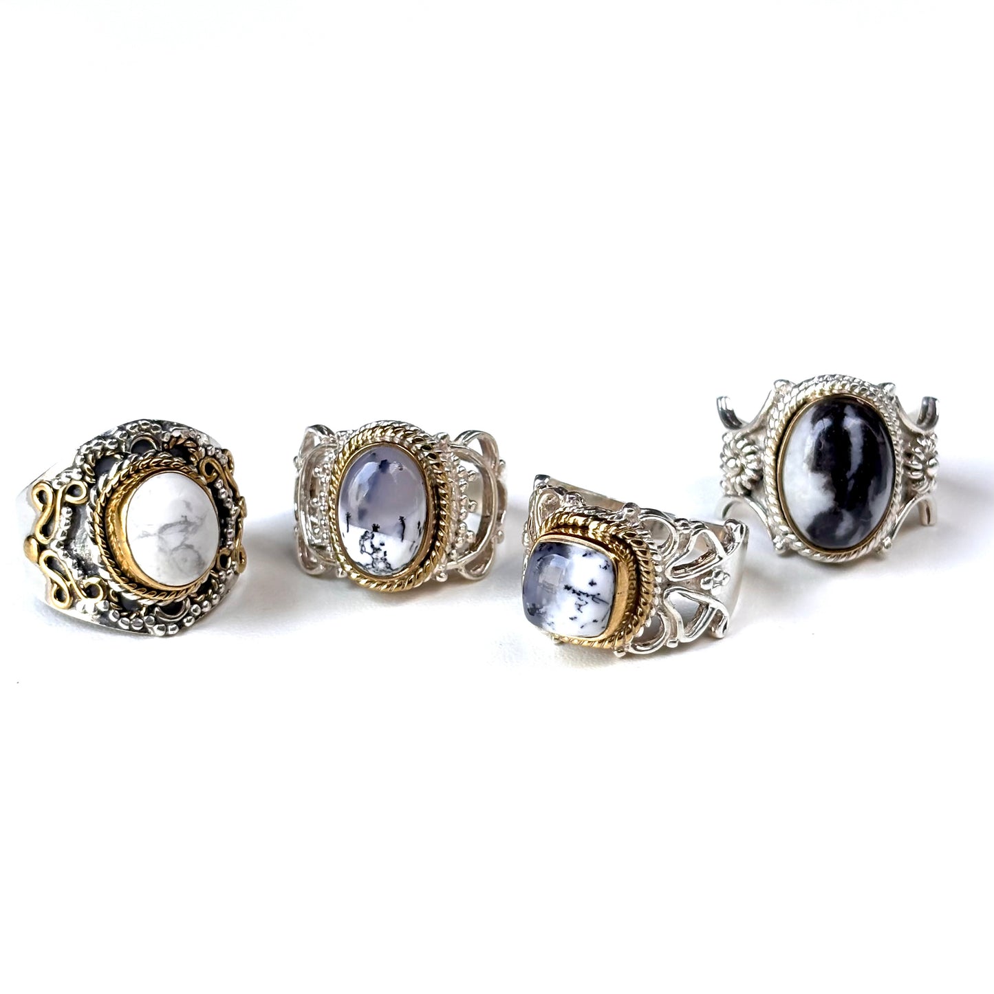 Connect ring〈 Black & White 〉