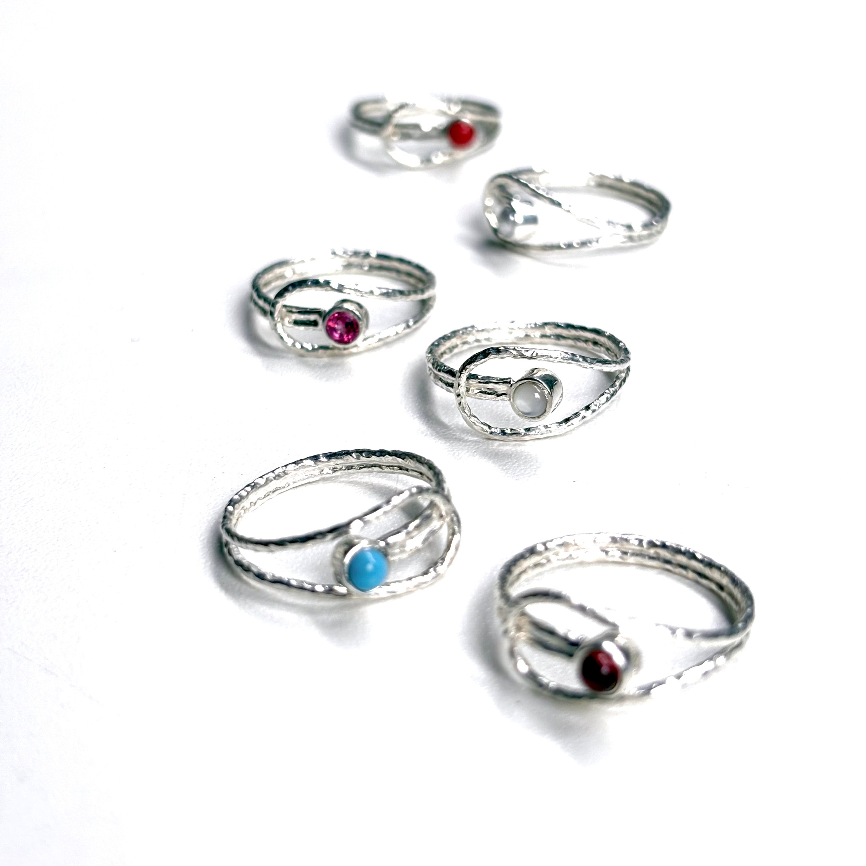 未使用品 ギャランティ 箱付 e.m. ウェイビーリング シルバー925 9号 Silver925 design ring 79 – Biju mam