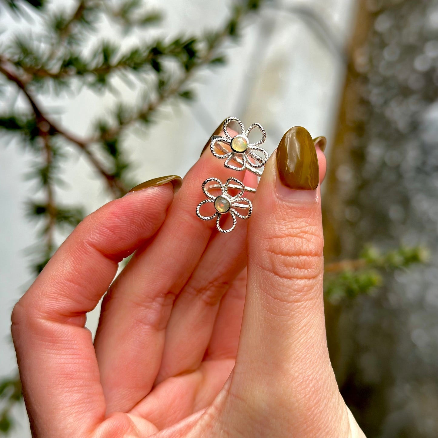 Flower design ring 7