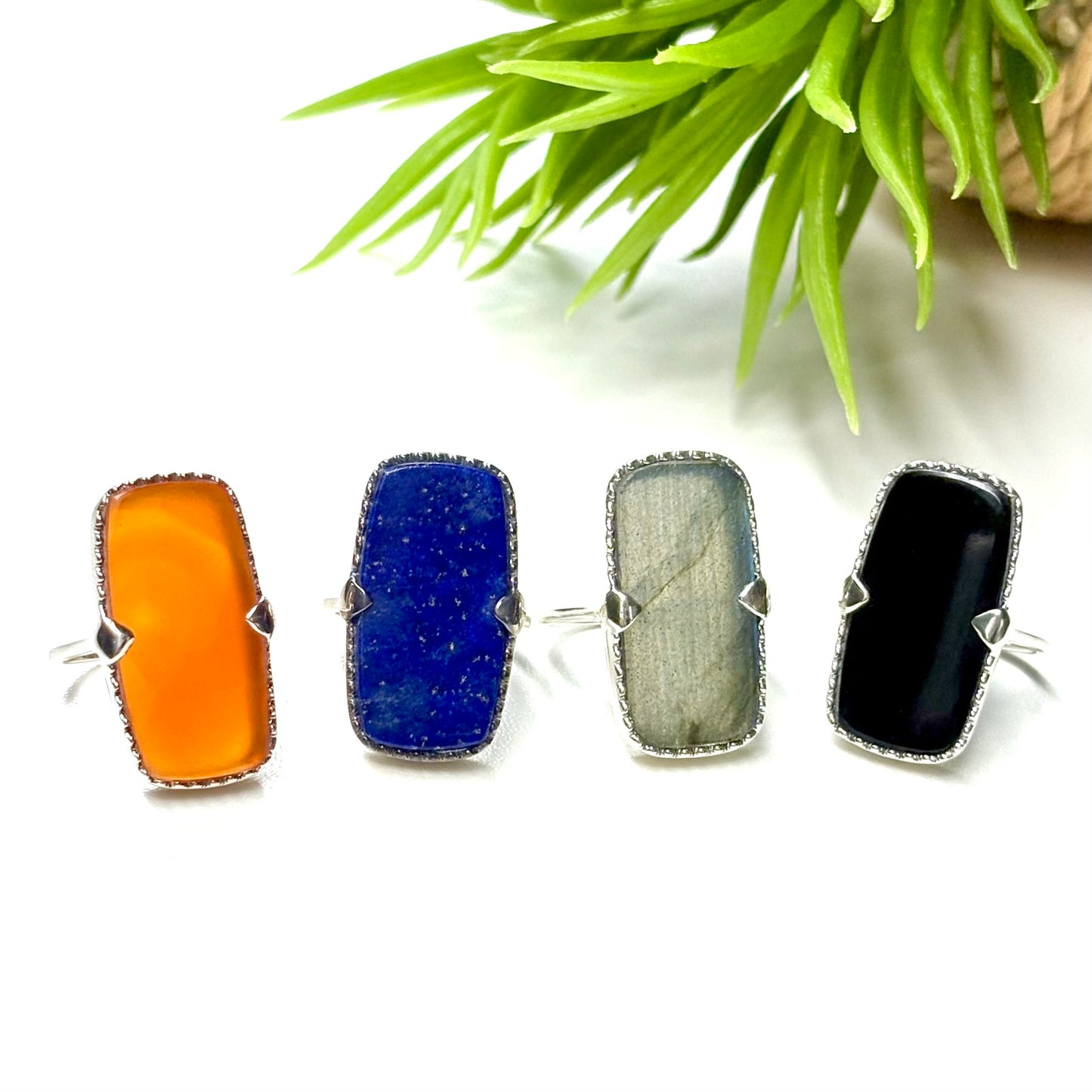 Big stone design ring 3