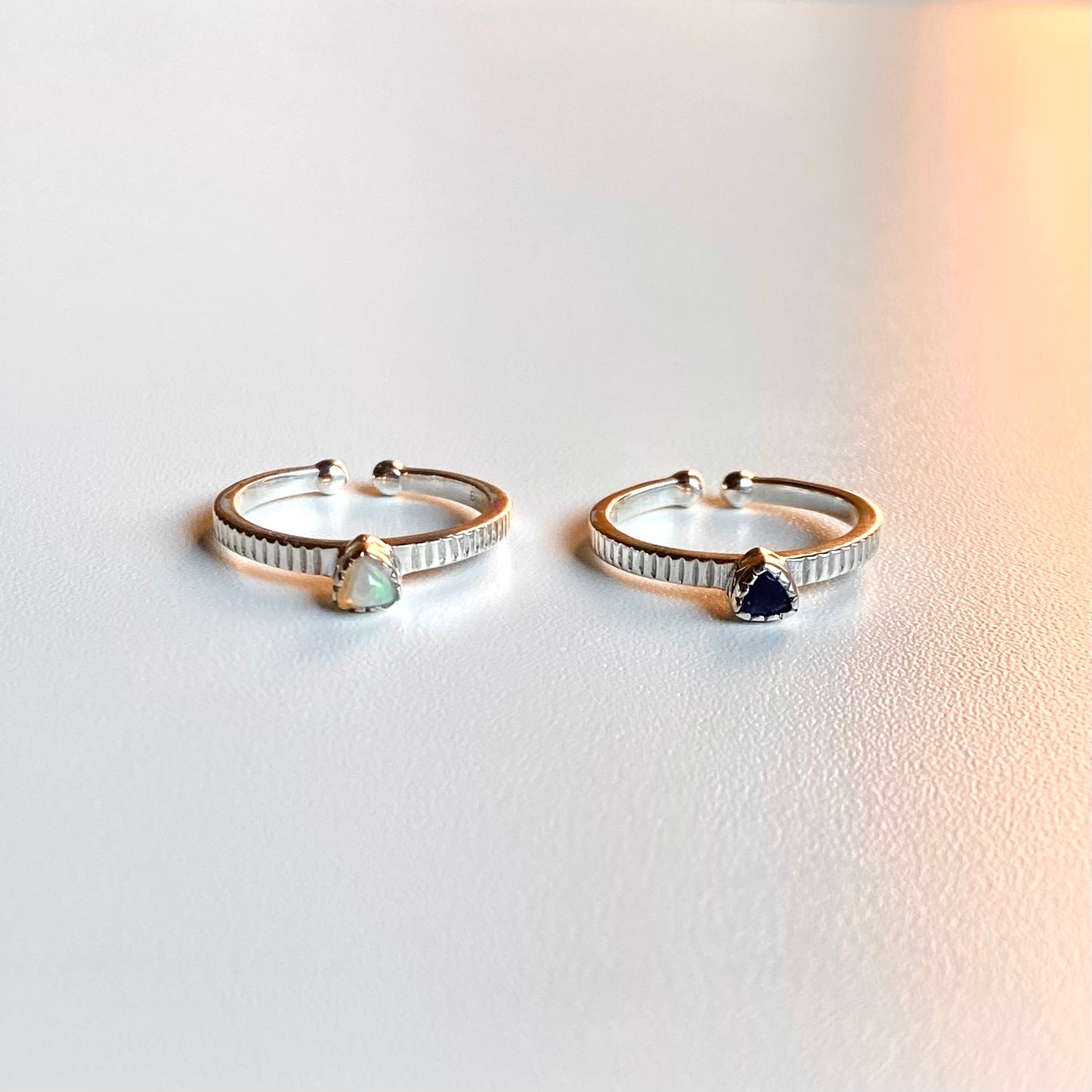 Silver925 petit ring〈triangle〉
