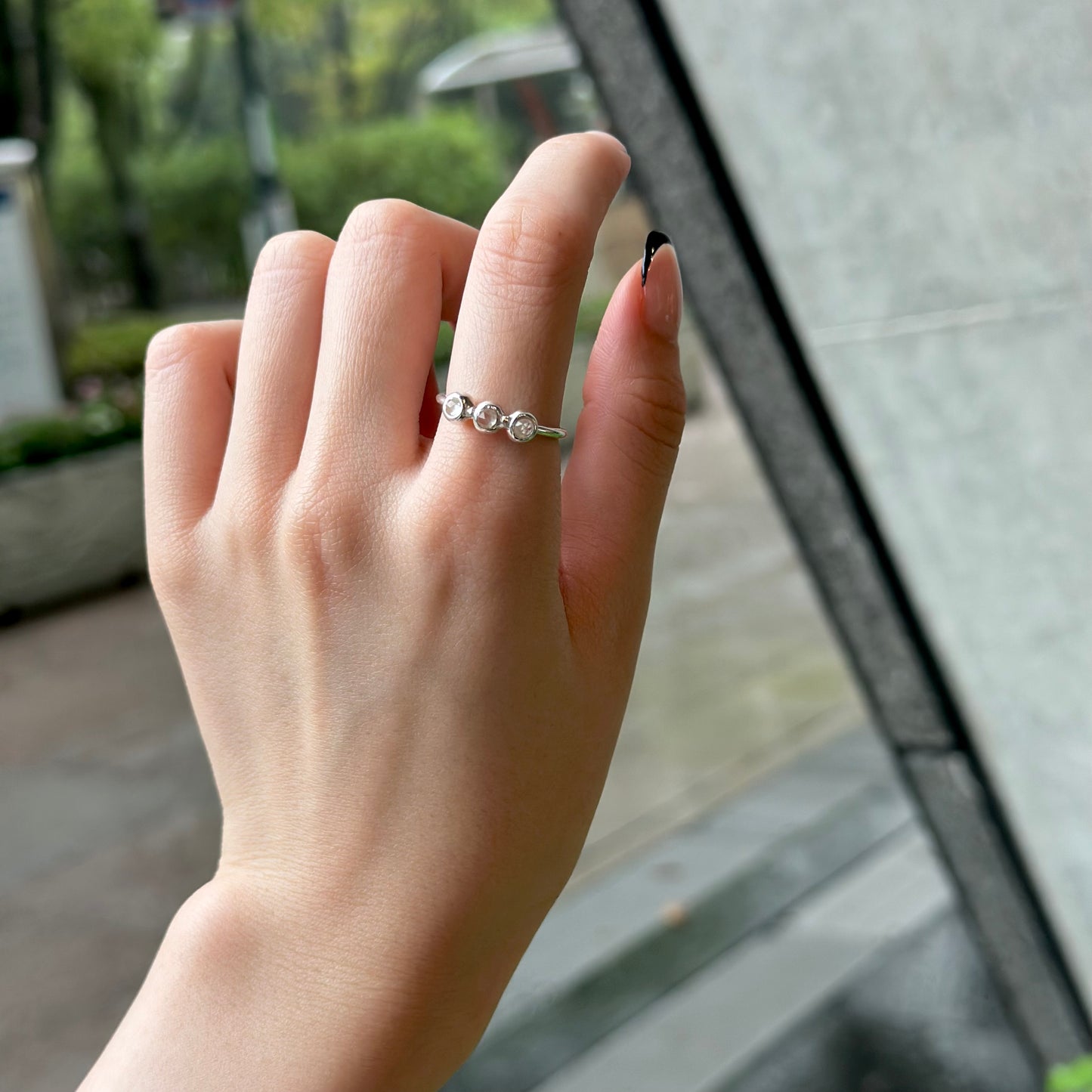 3stone ring 2
