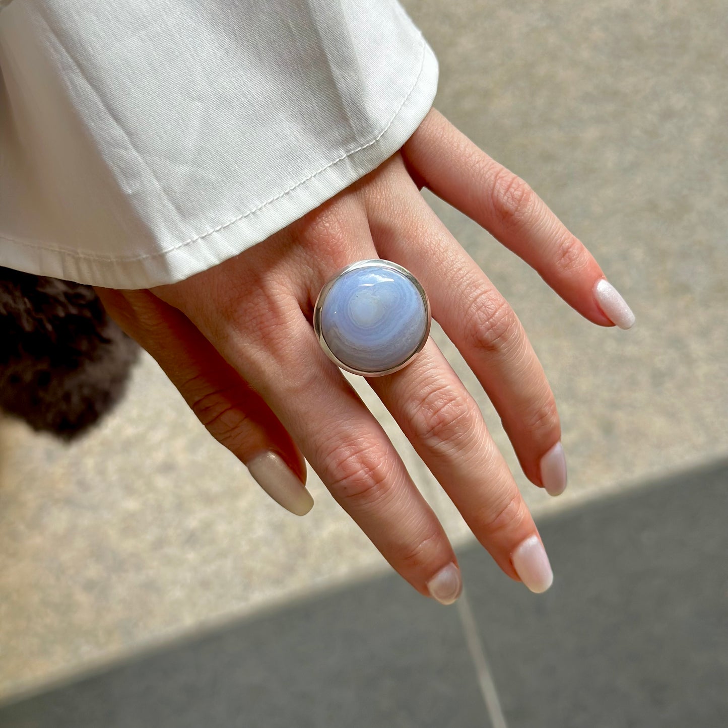 Big stone ring 5