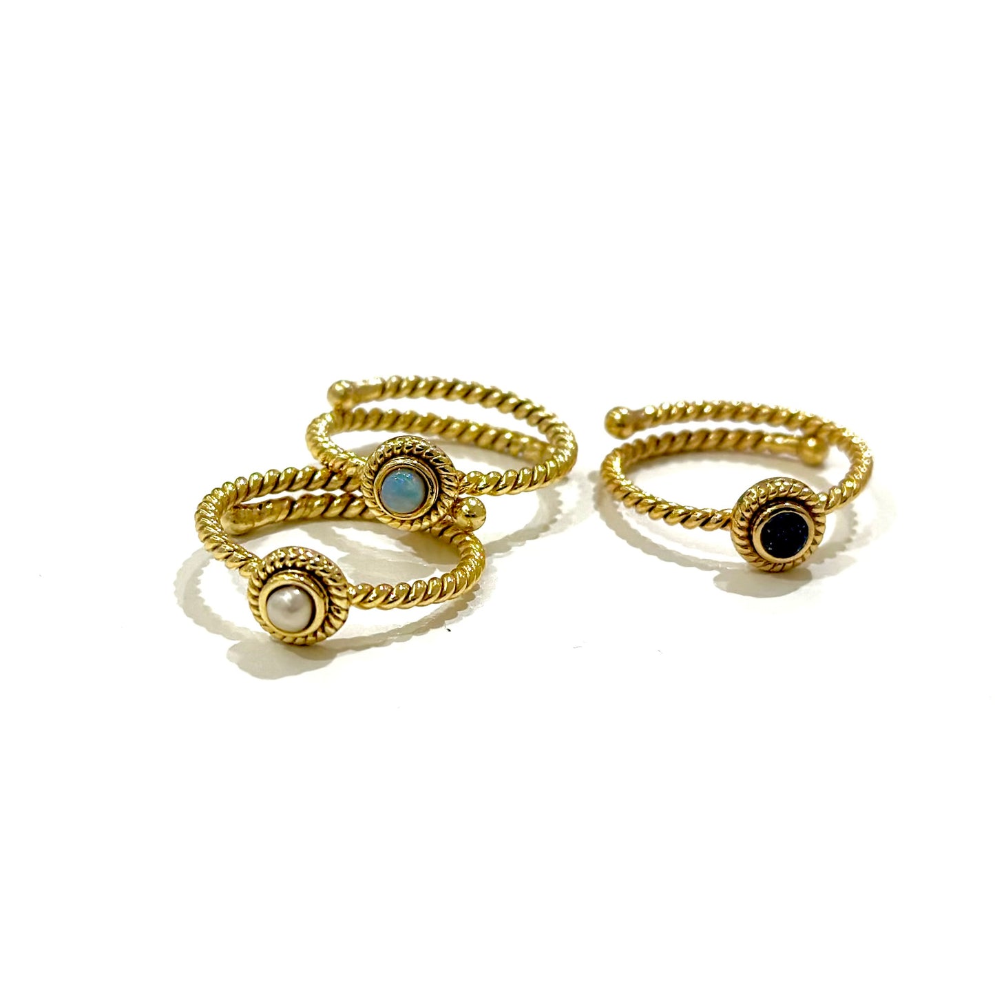 Brass petit ring 47