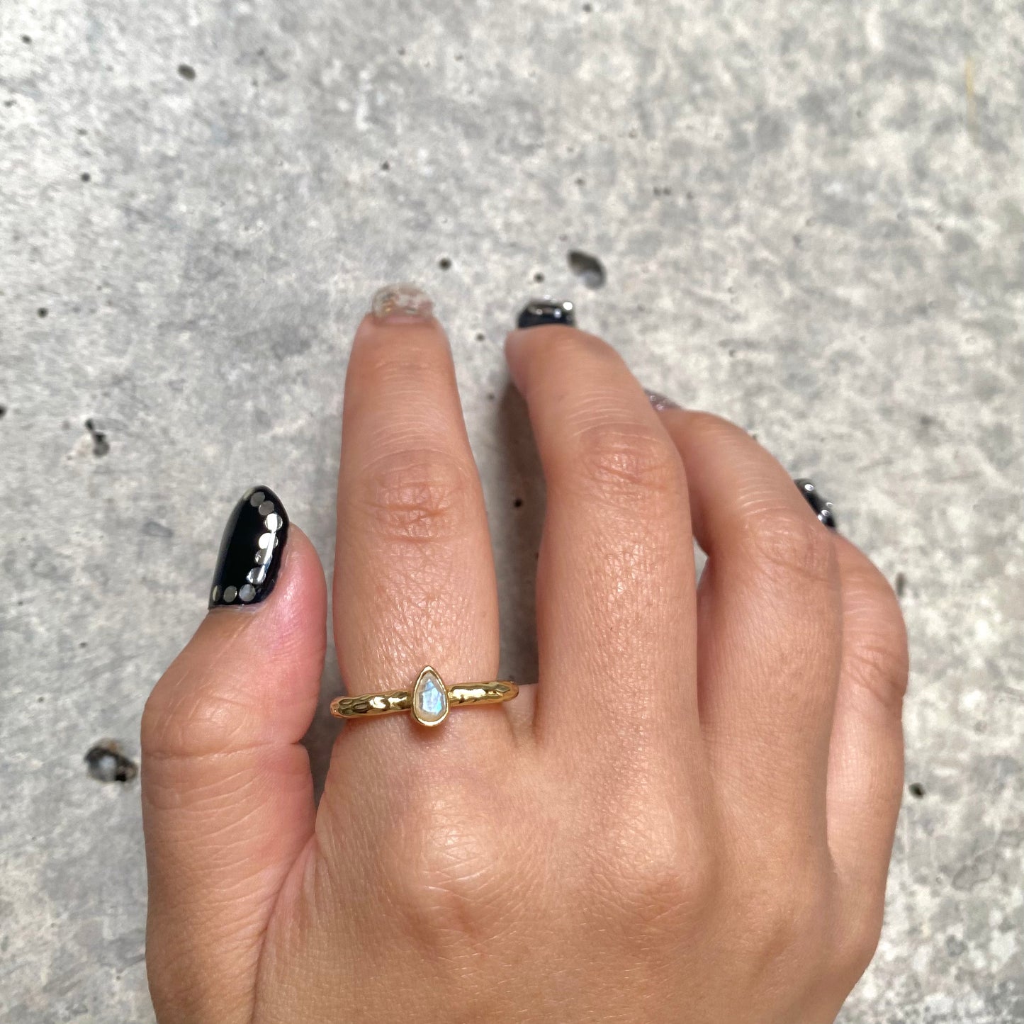 Brass square petit ring 3