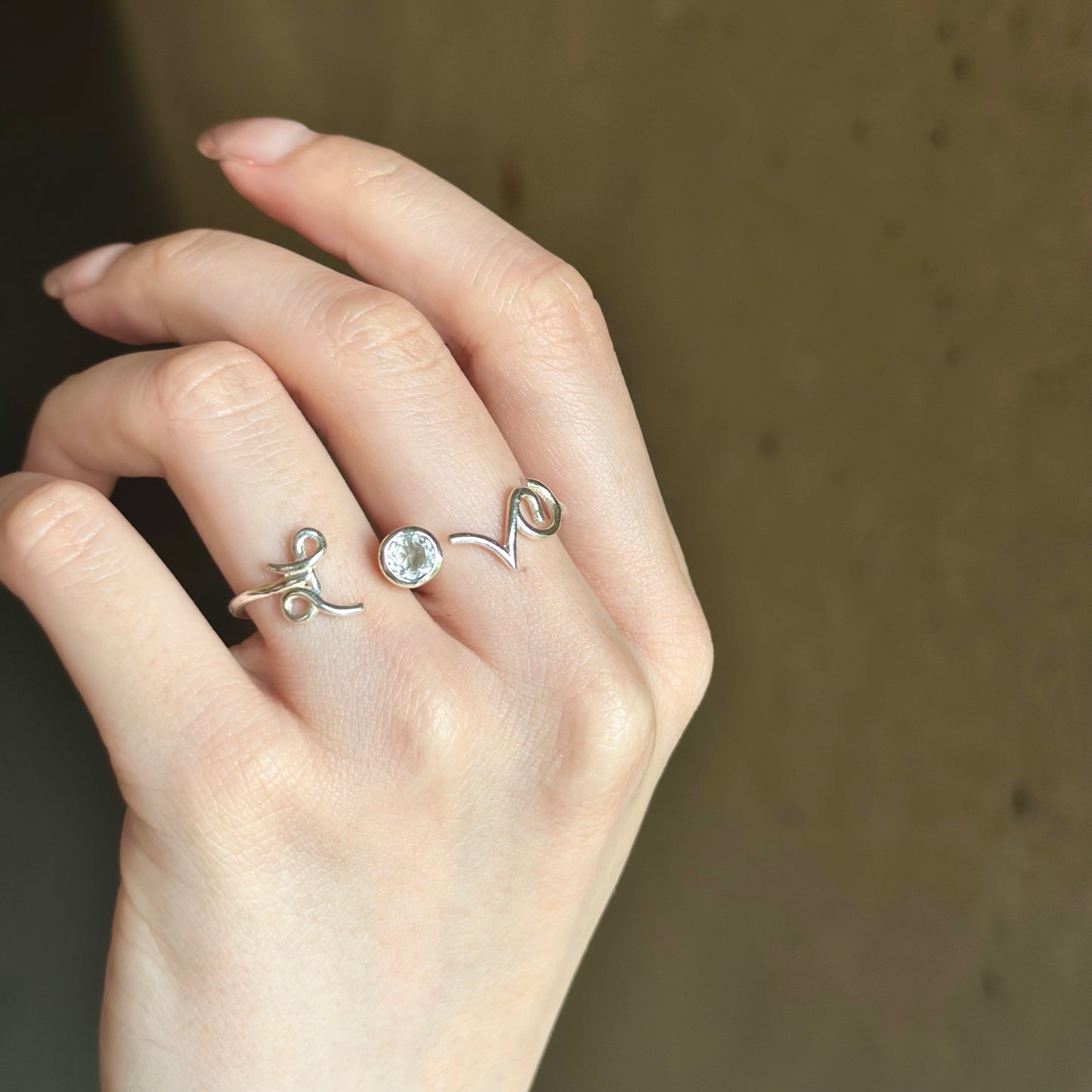 Love design 2finger ring