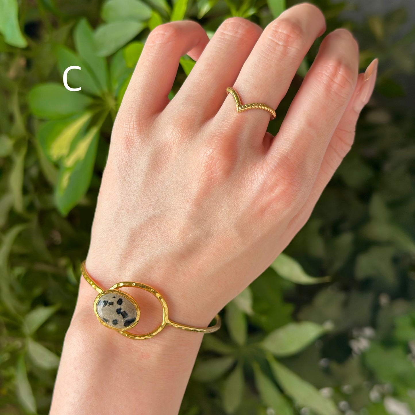 Brass 1stone bangle
