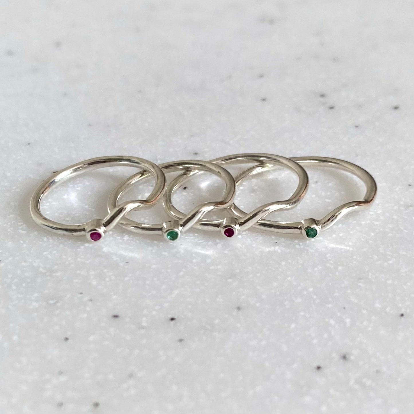 Petit stone wave ring