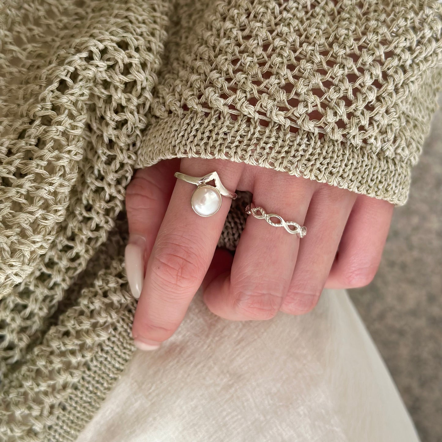 Pearl design ring 2