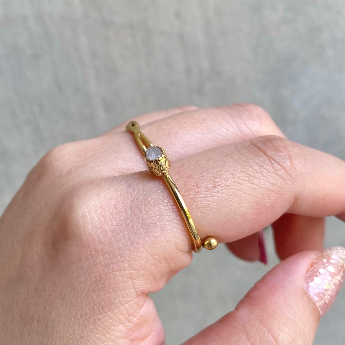 Brass petit ring 〈white/clear〉