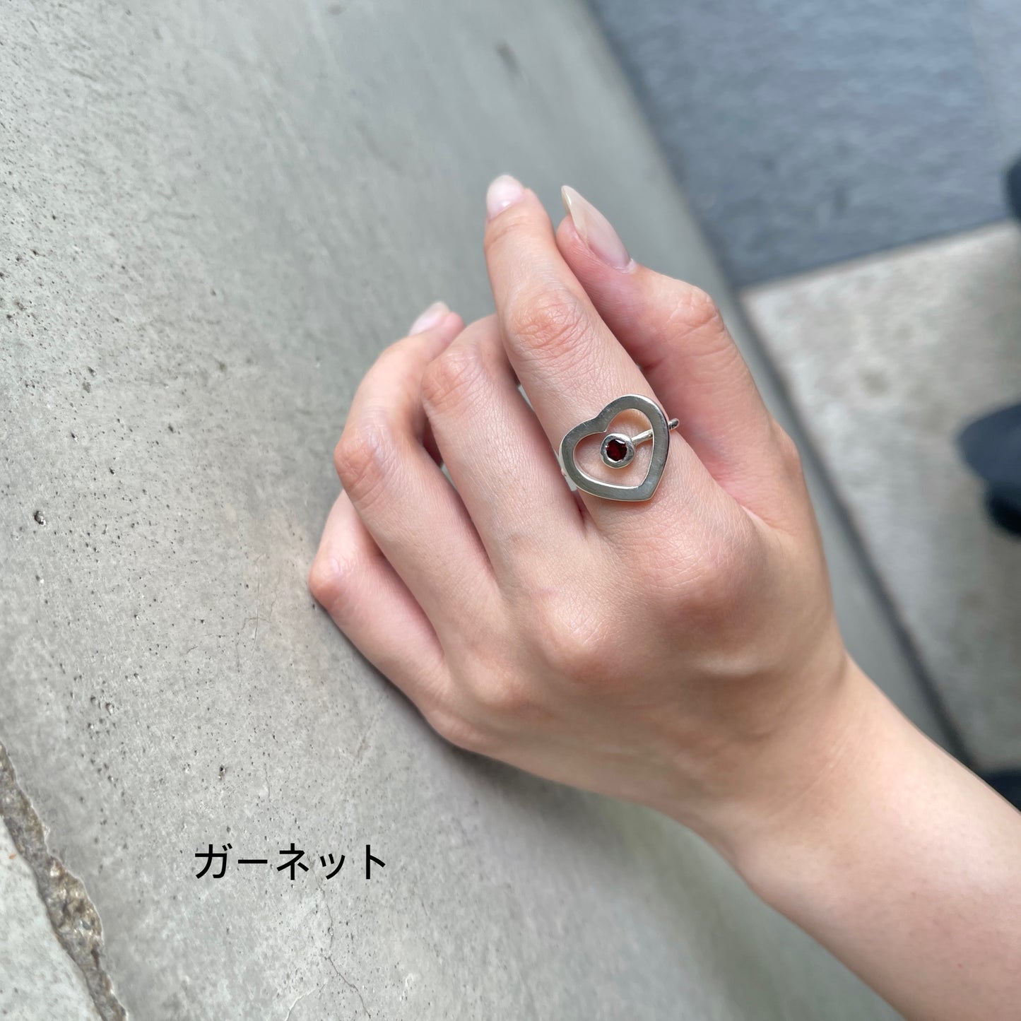 Heart 1stone ring
