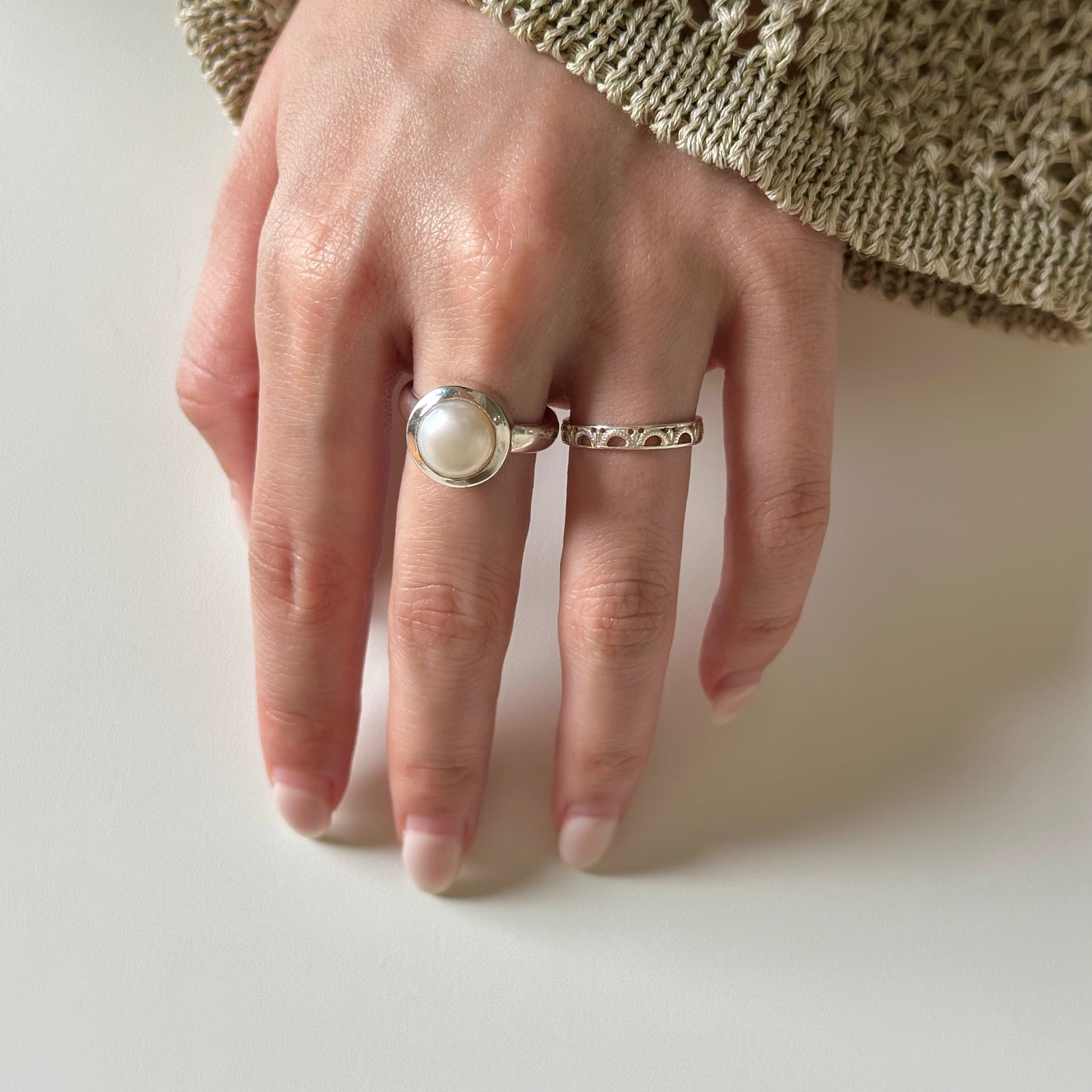Pearl design ring 3