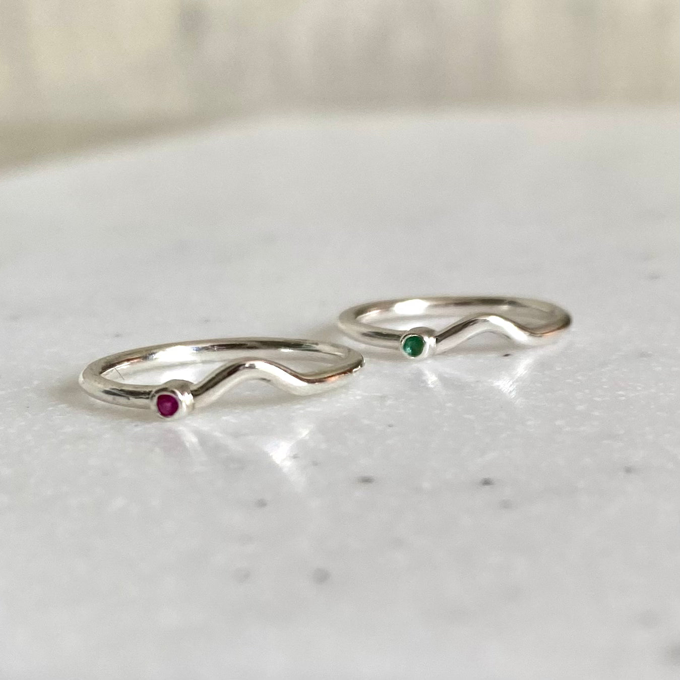 Petit stone wave ring