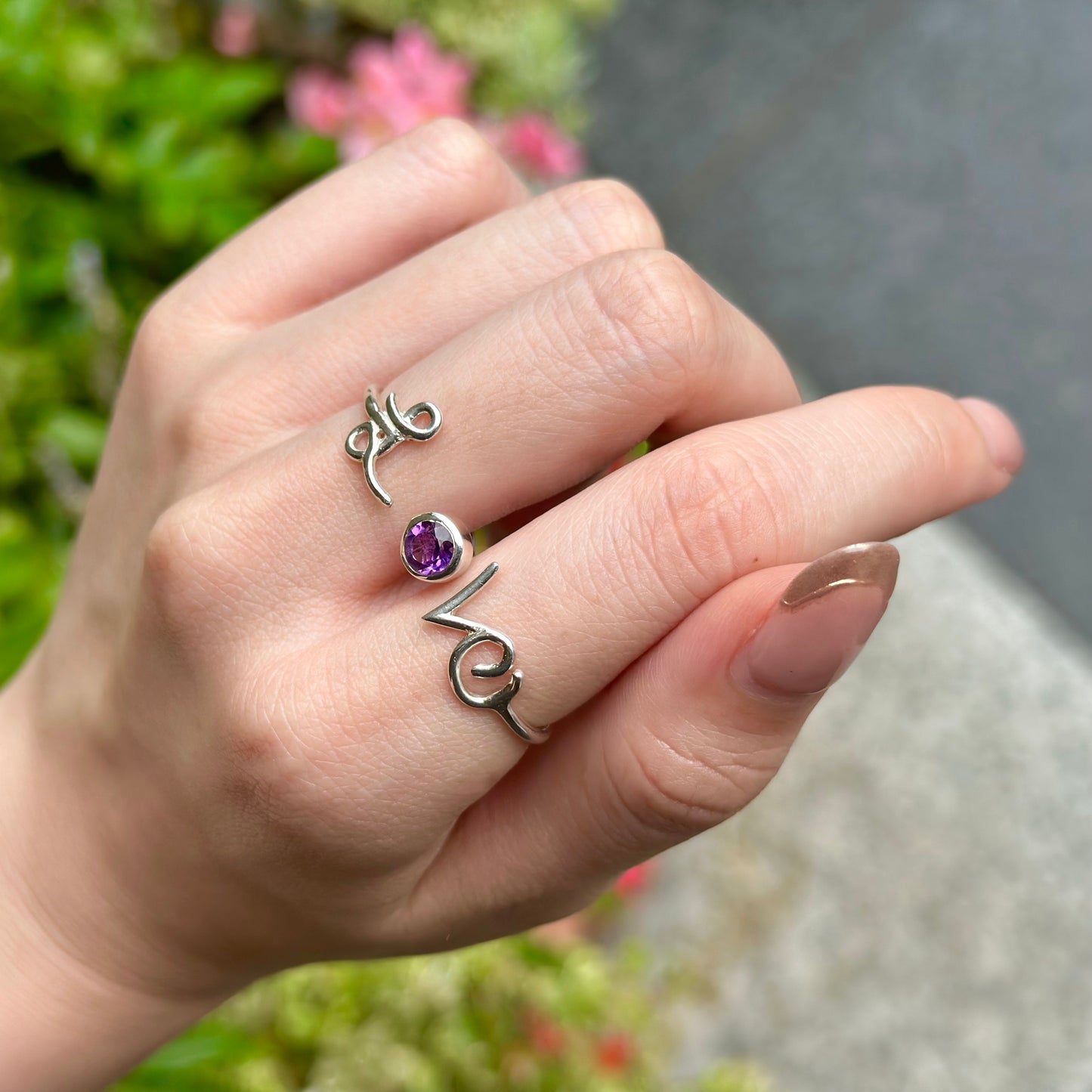 Love design 2finger ring