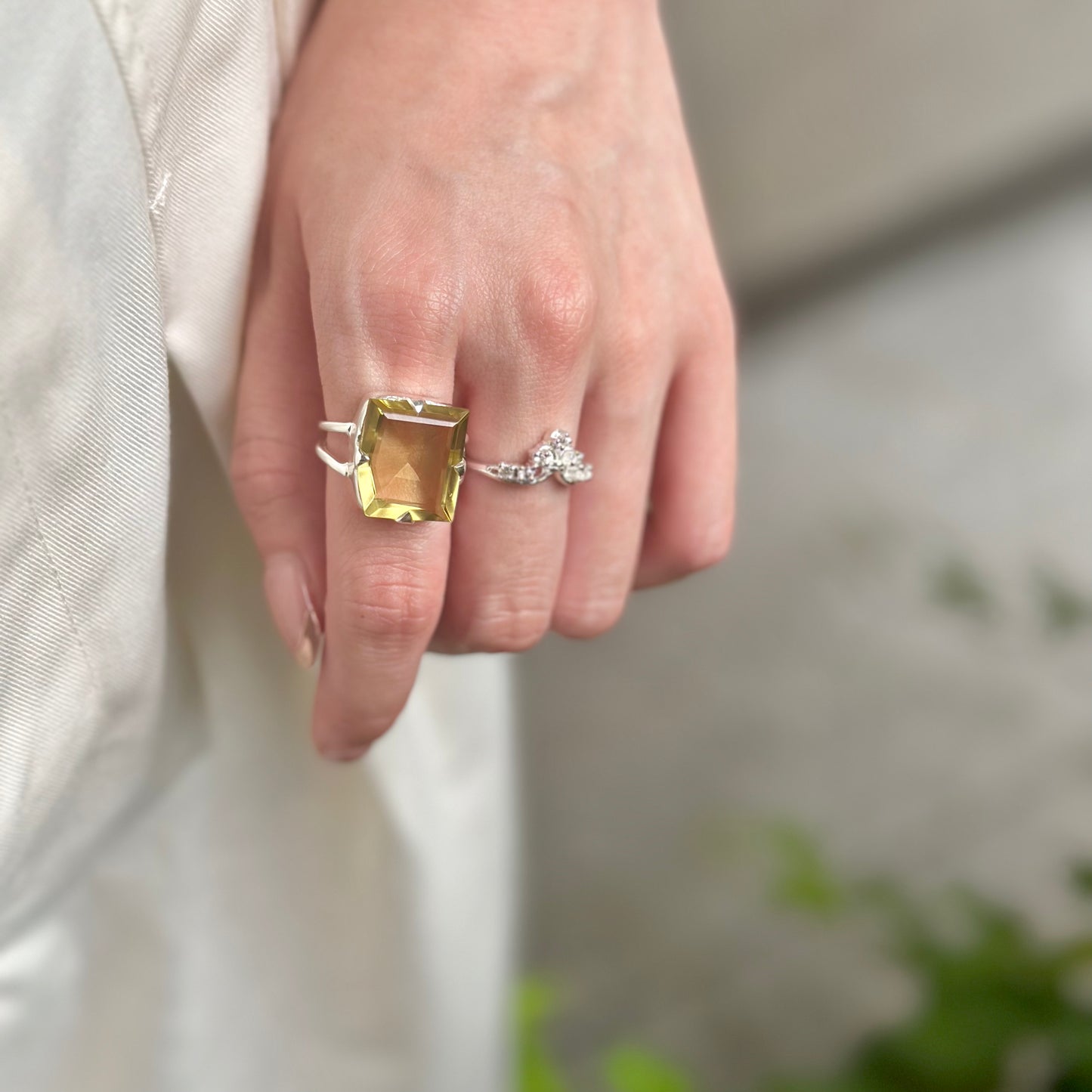 Big stone ring 2