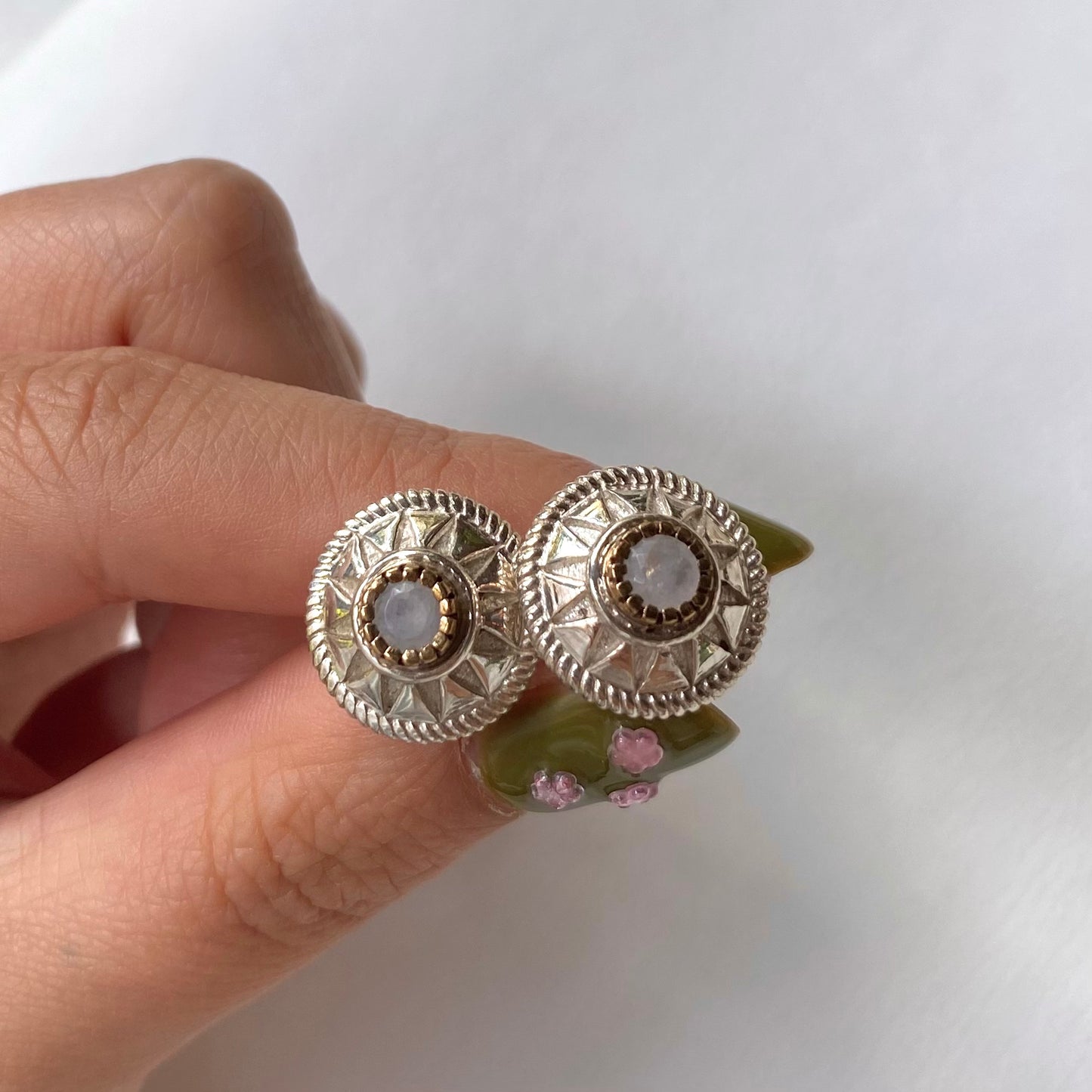 Button pierce