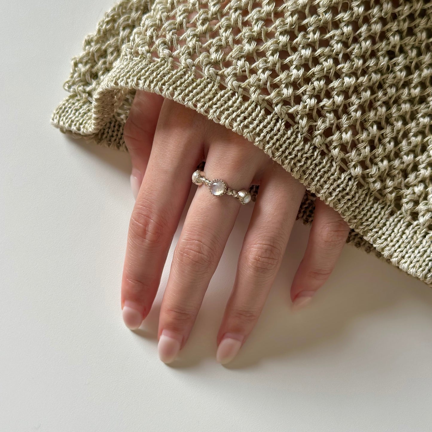 Pearl design ring 4