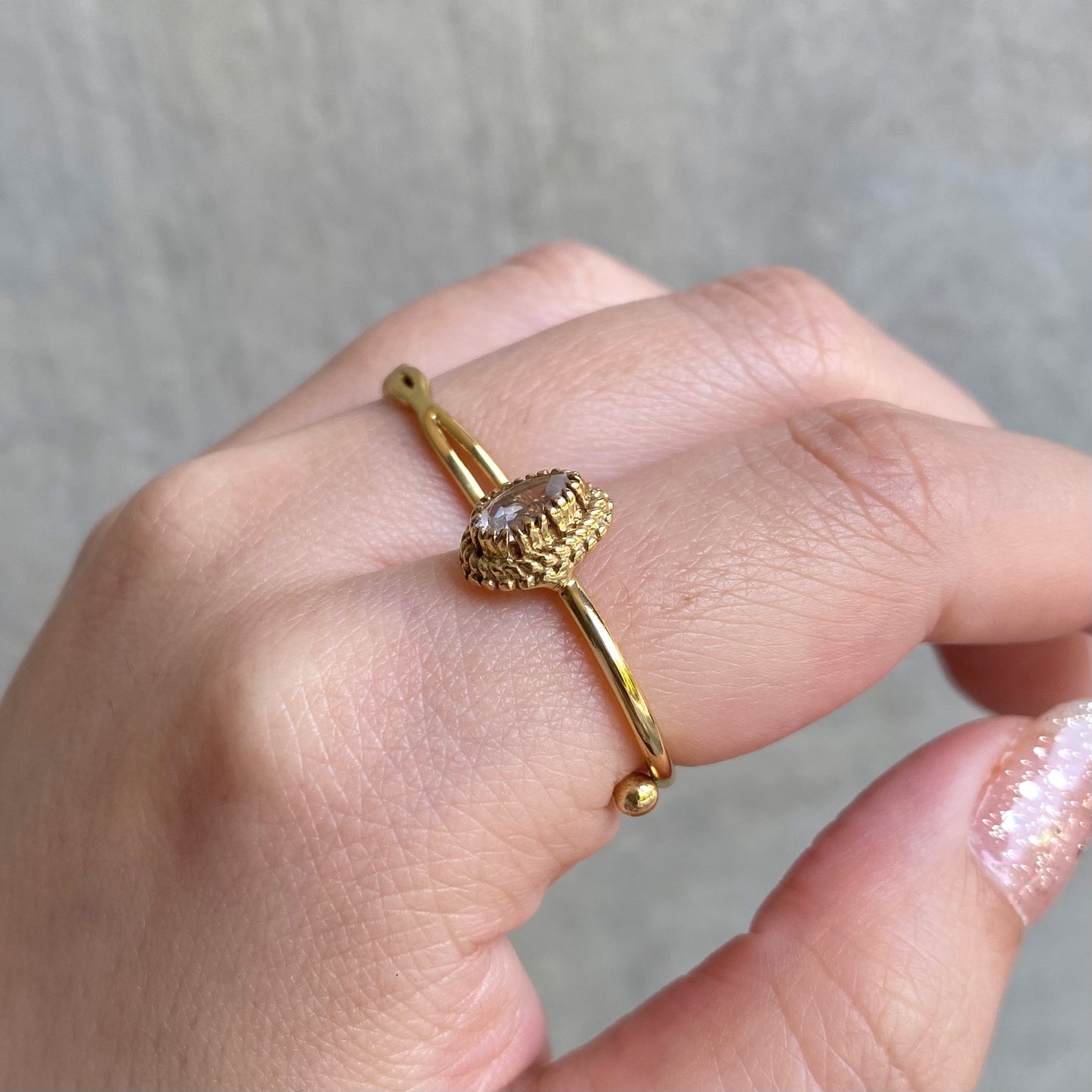 Brass petit ring 〈white/clear〉