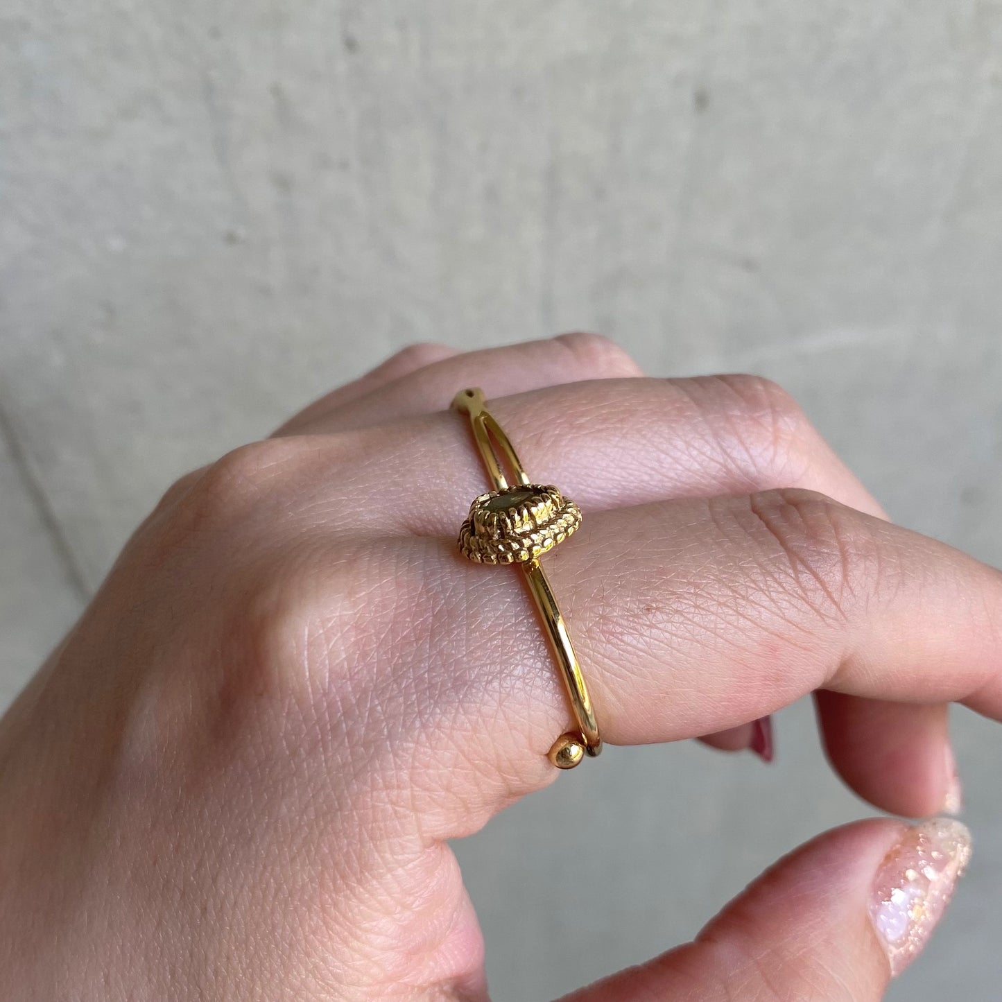 Brass petit ring〈green〉
